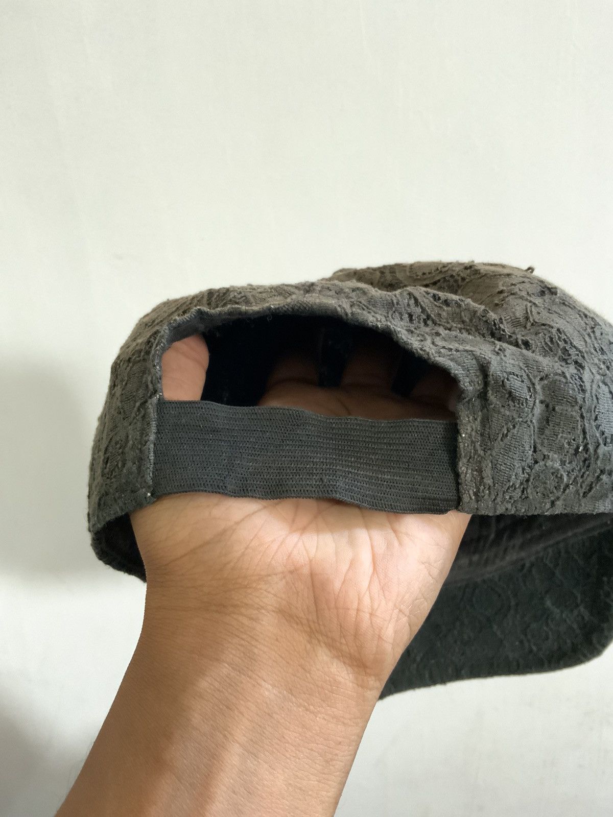 Other Avant Garde Rusty fade Flower Art Rare Hat Size ONE SIZE - 11 Thumbnail