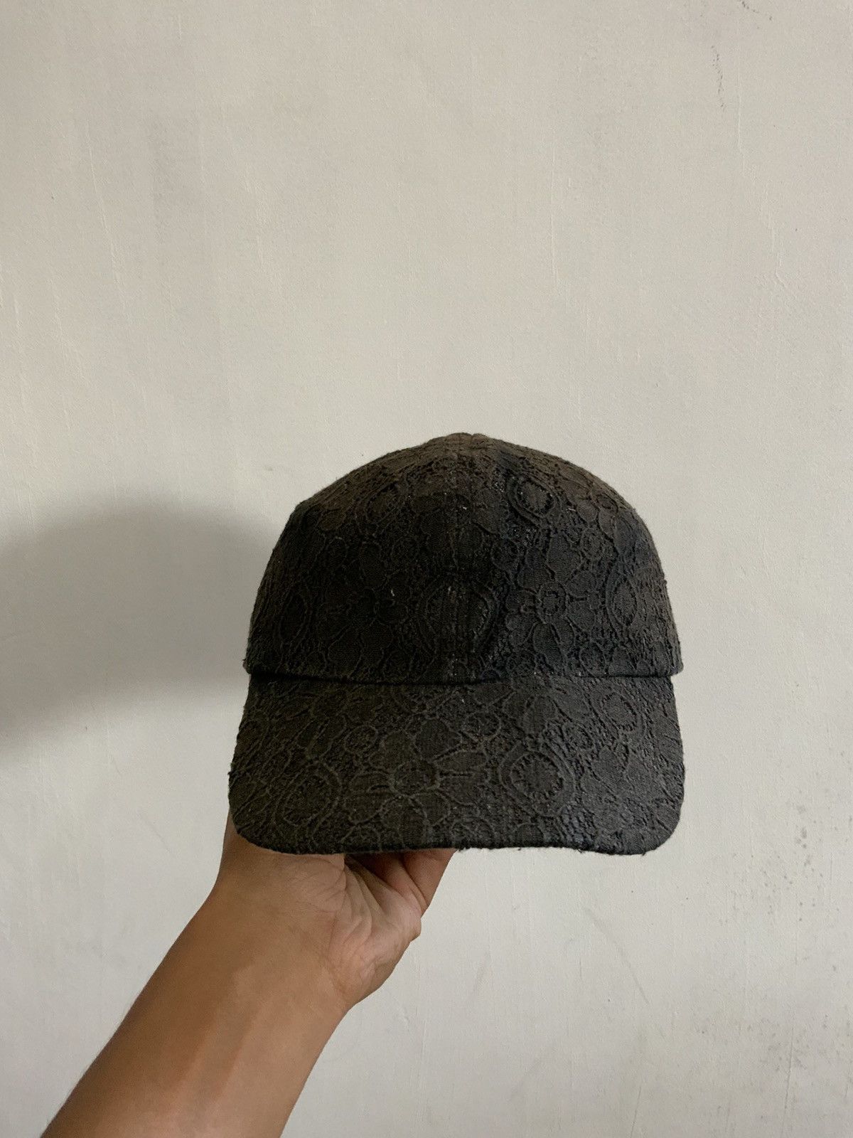Other Avant Garde Rusty fade Flower Art Rare Hat Size ONE SIZE - 5 Thumbnail