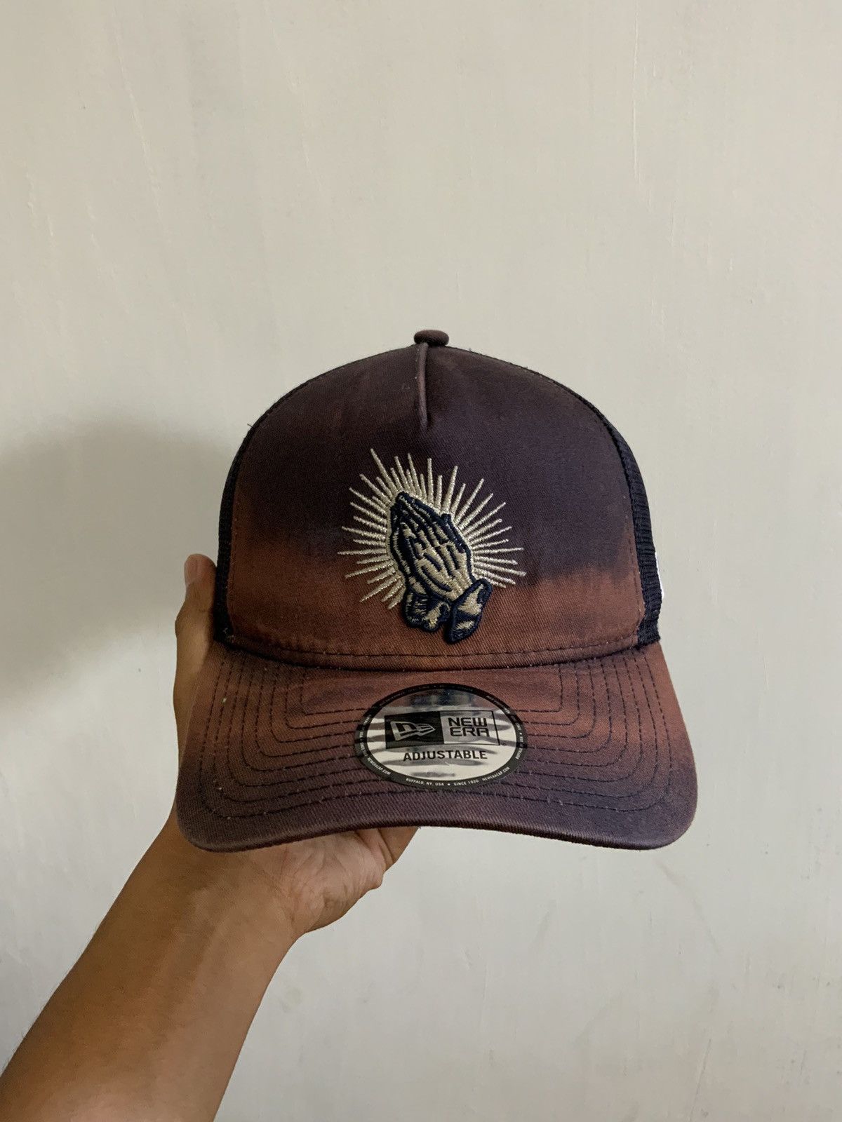 New Era New Era Tie Dye Fade Trucker Hat Size ONE SIZE - 1 Thumbnail