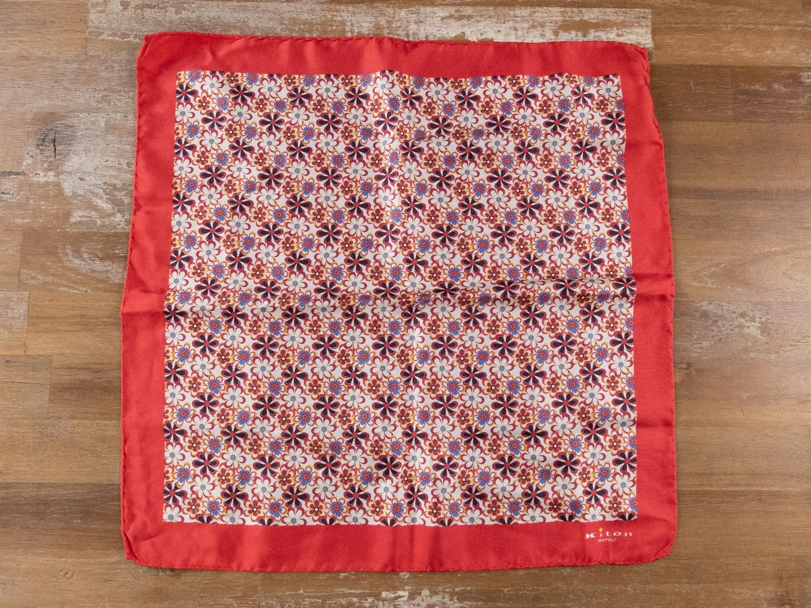 Kiton KITON Napoli red floral motif silk pocket square authentic Size ONE SIZE - 1 Thumbnail