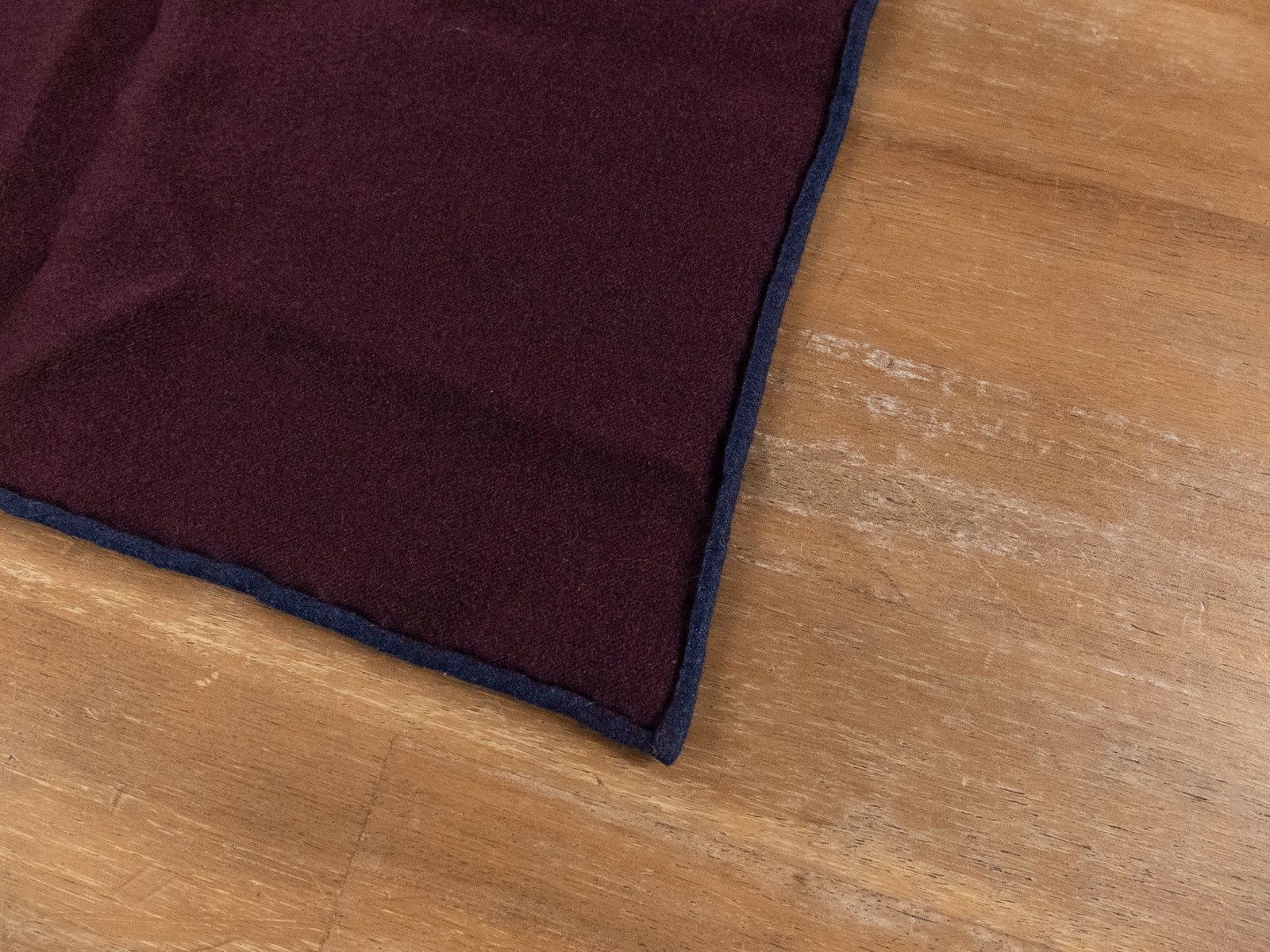 Corneliani CORNELIANI blue burgundy reversible wool pocket square Size ONE SIZE - 5 Thumbnail