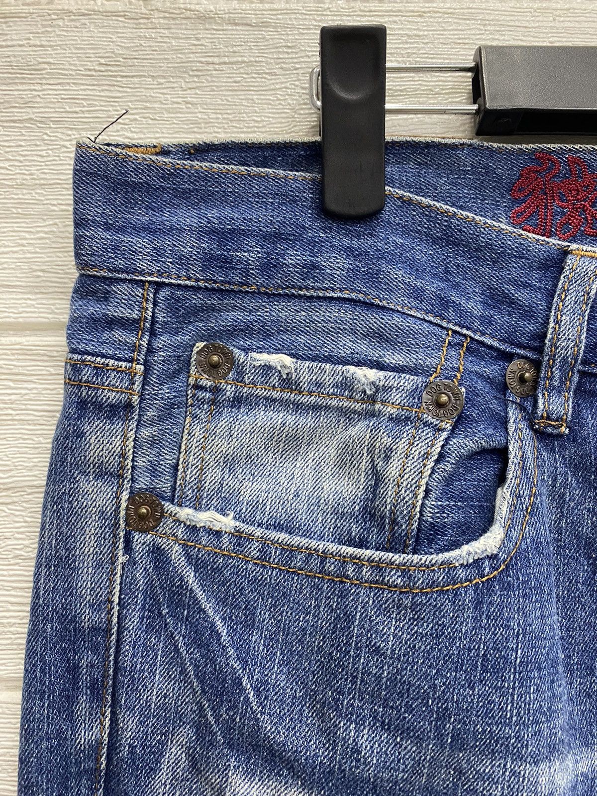 Dogtown Rare Distressed Dogtown Black Dragon Embroidered Baggy Jeans Size US 35 - 9 Thumbnail