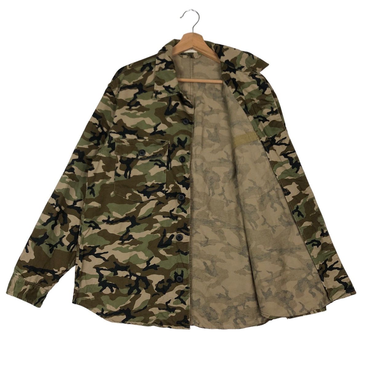 Japanese Brand VINTAGE CHORE CAMO TRUCKER JACKET GU JAPAN ISSEY MIYAKE Size US M / EU 48-50 / 2 - 8 Thumbnail