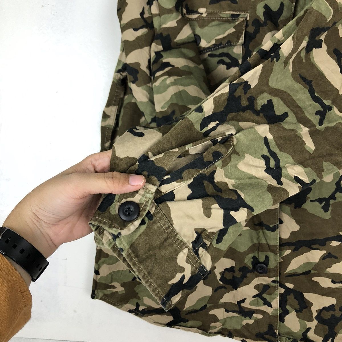 Japanese Brand VINTAGE CHORE CAMO TRUCKER JACKET GU JAPAN ISSEY MIYAKE Size US M / EU 48-50 / 2 - 13 Thumbnail