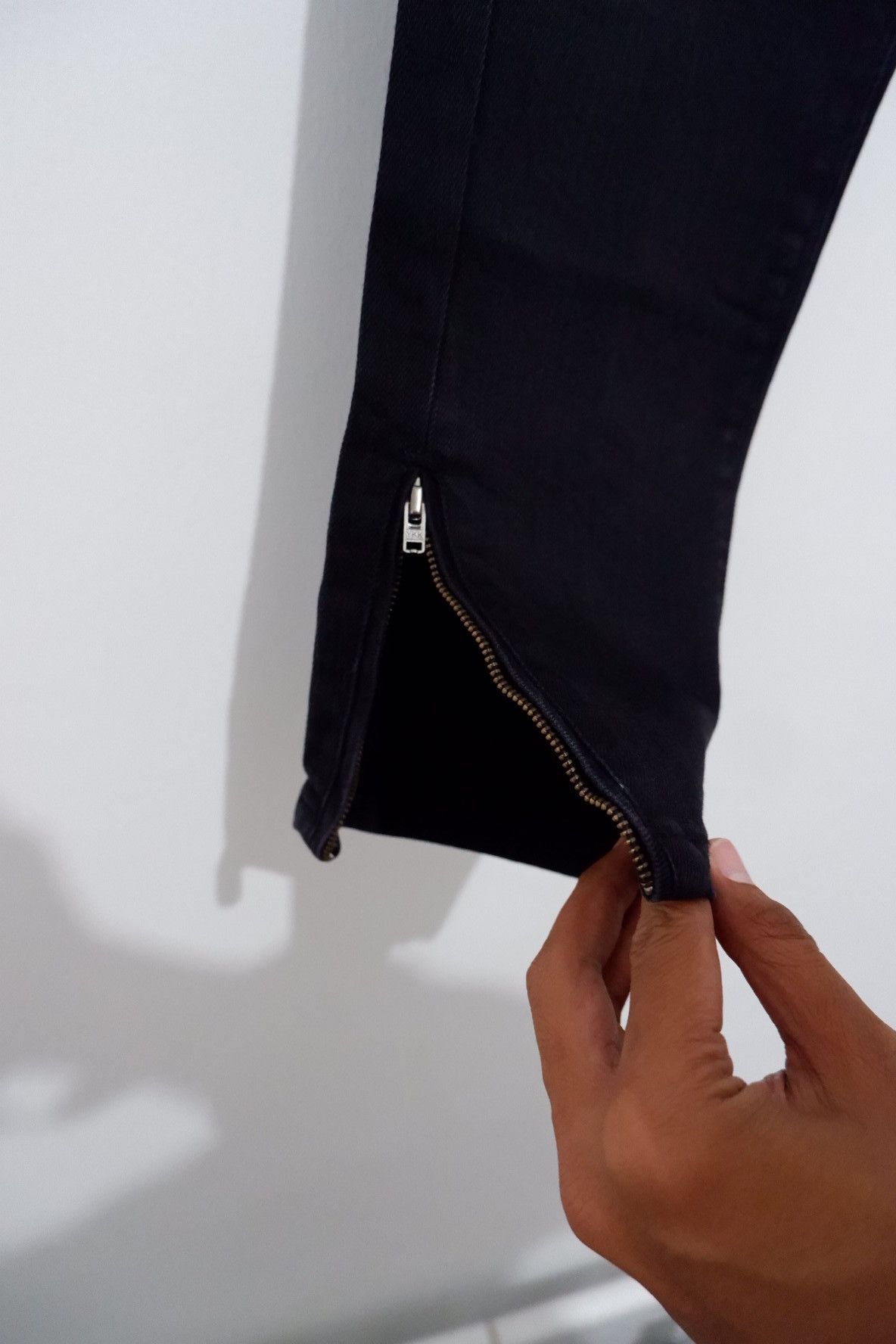 Seditionaries Zadig & Voltaire Skull Stud Denim Size US 30 / EU 46 - 9 Thumbnail