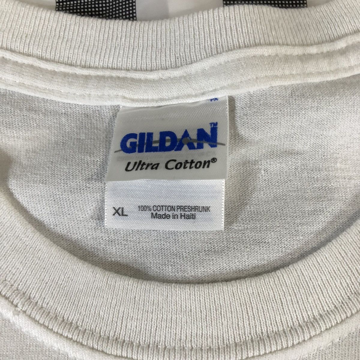 Chevrolet × Gildan Cruisin For A Cure 2009 Car Show Chevrolet Racing TEE Size US XL / EU 56 / 4 - 8 Thumbnail