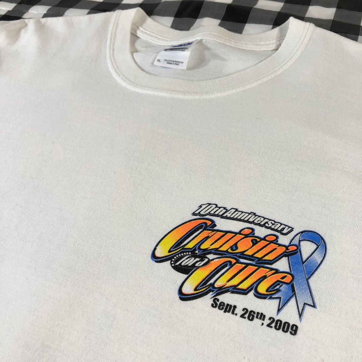 Chevrolet × Gildan Cruisin For A Cure 2009 Car Show Chevrolet Racing TEE Size US XL / EU 56 / 4 - 3 Thumbnail
