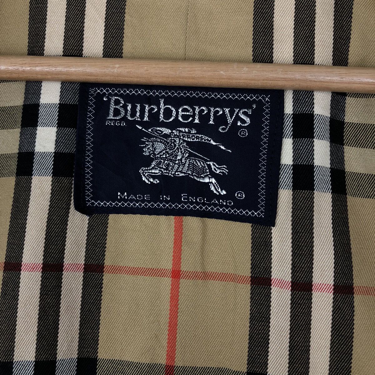 Burberry VINTAGE BURBERRYS TRENCH JACKET NOVA CHECK MADE IN ENGLAND Size US M / EU 48-50 / 2 - 11 Thumbnail