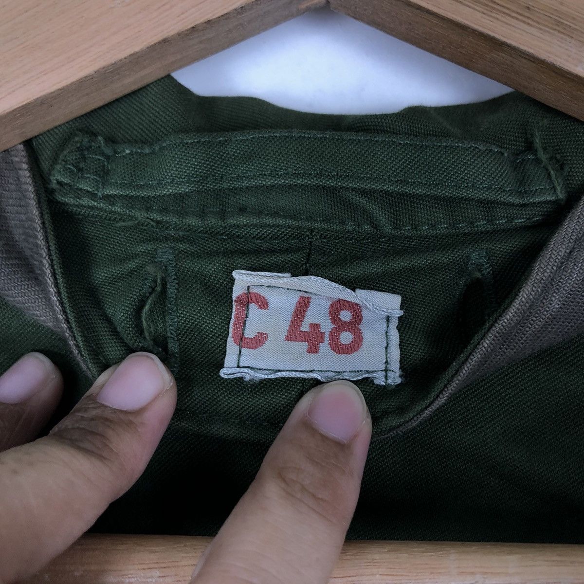 Vintage TRUE VINTAGE WWII CARGO CHORE JACKET C48 MULTI POCKET Size US L / EU 52-54 / 3 - 12 Thumbnail