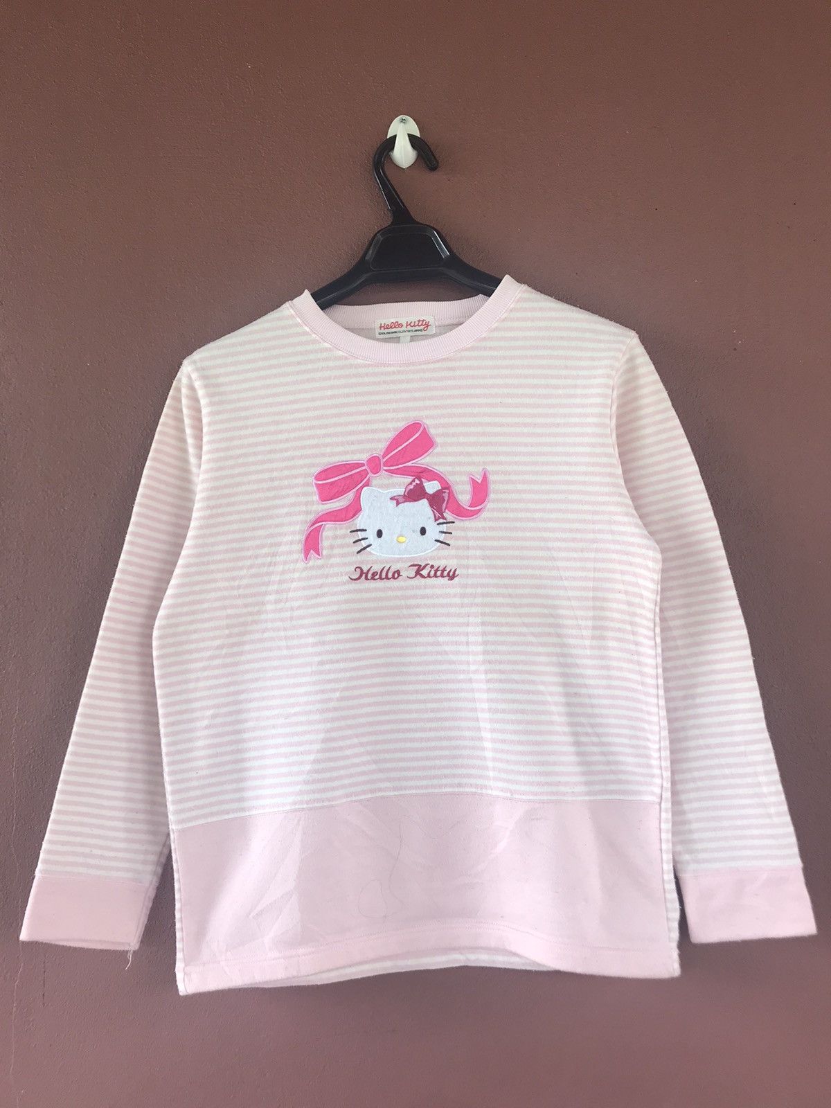 Cartoon Network Hello kitty sweatshirt size M Size US M / EU 48-50 / 2 - 1 Thumbnail