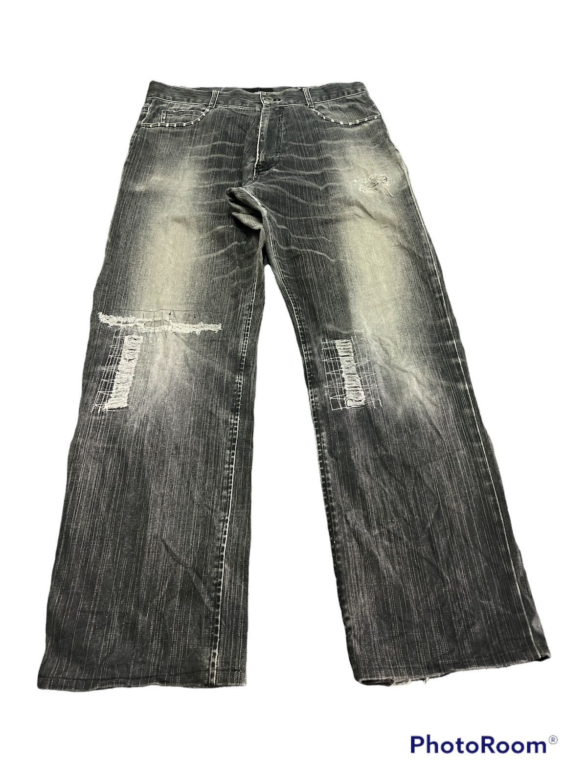 Japanese Brand JAPANESE BRAND IN THE ATTIC RIPPED DISTRESSED DENIM PANT Size US 30 / EU 46 - 4 Thumbnail