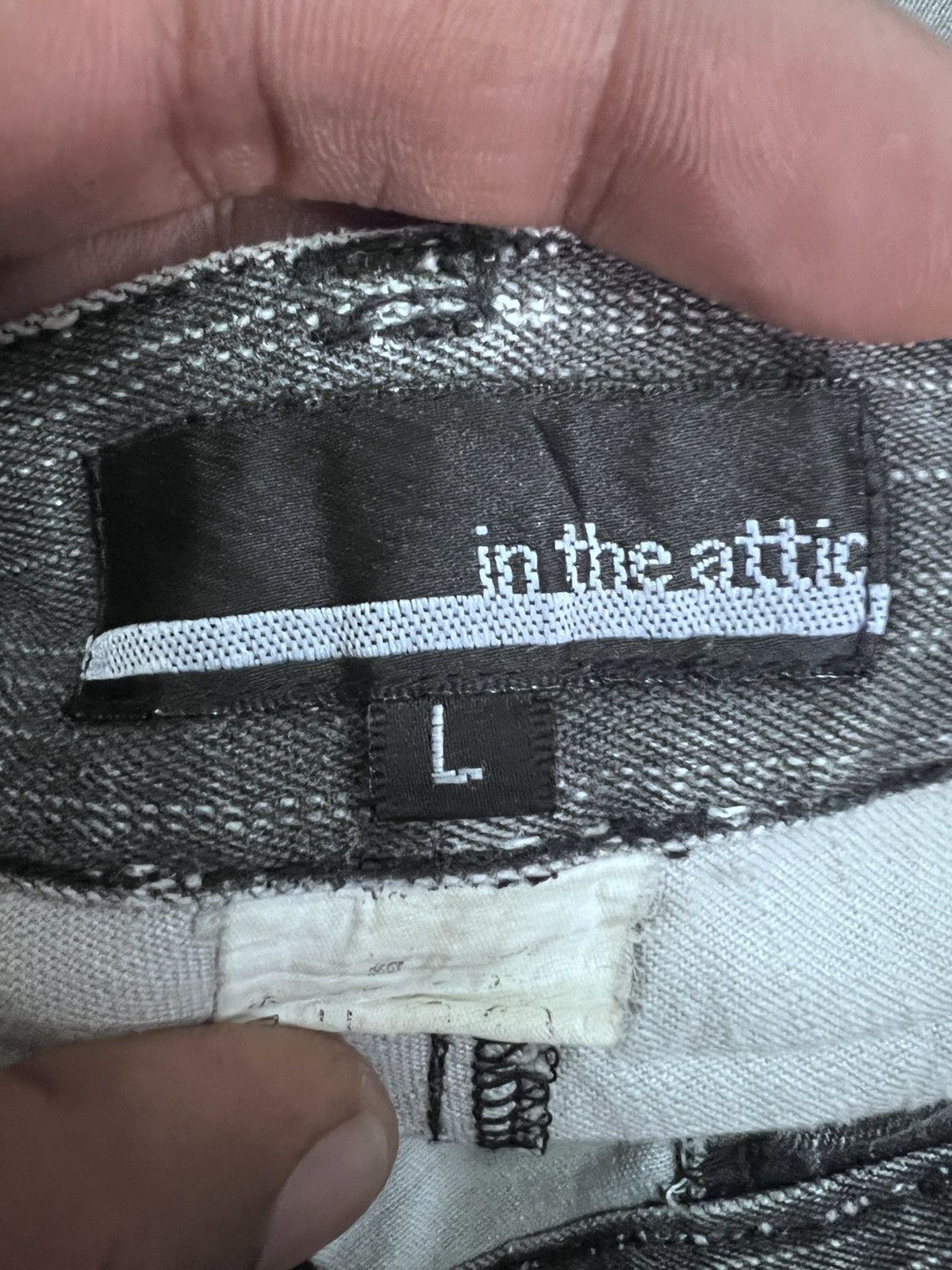 Japanese Brand JAPANESE BRAND IN THE ATTIC RIPPED DISTRESSED DENIM PANT Size US 30 / EU 46 - 7 Thumbnail