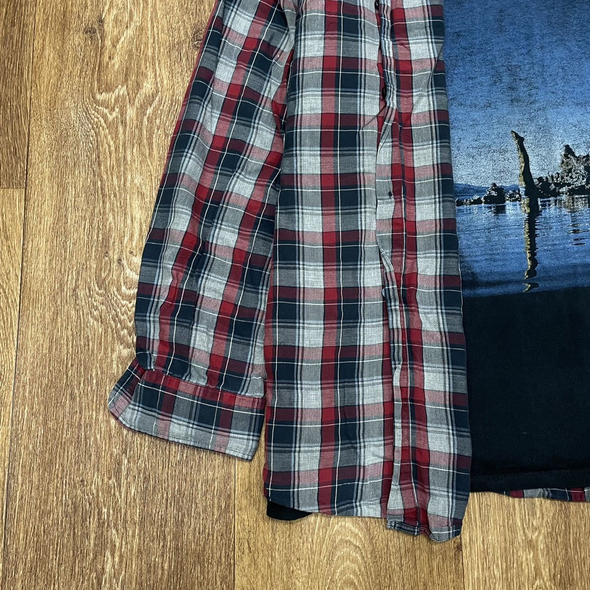 Vintage Vintage 90s Plaid Shirt Graphic Tee Streetwear Grunge XL Size US XL / EU 56 / 4 - 4 Thumbnail