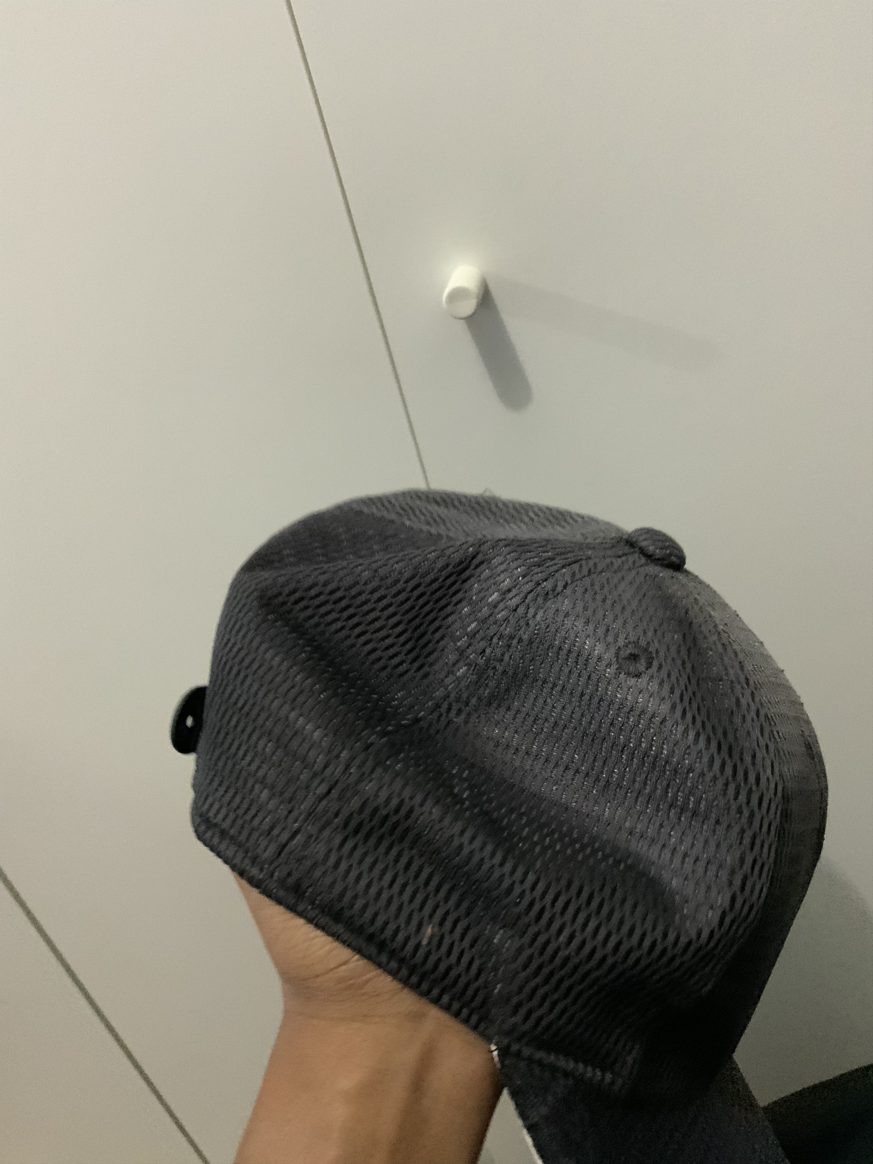 Descente Descente Embroidery Mesh Snapback Hat Size ONE SIZE - 13 Thumbnail