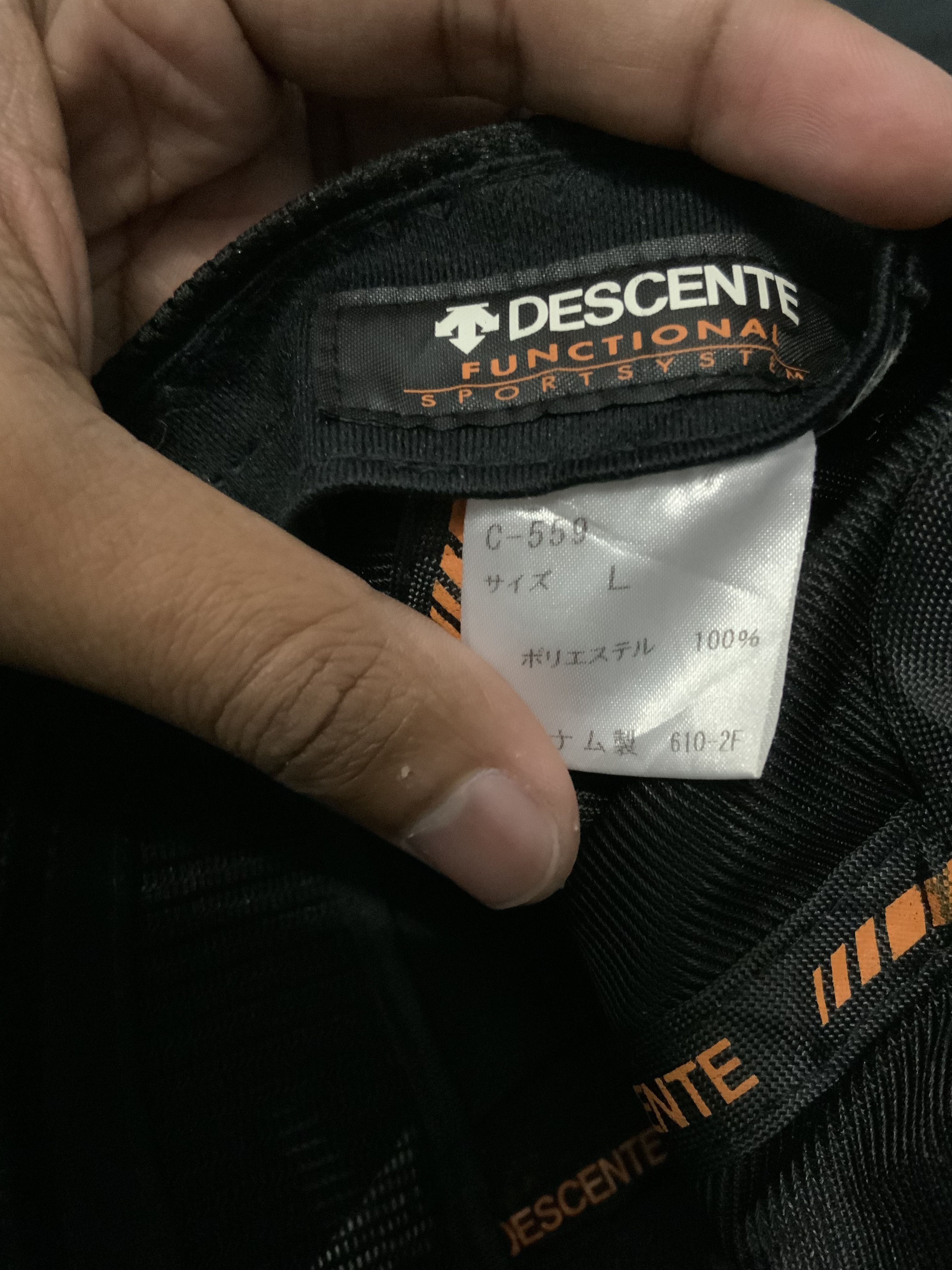 Descente Descente Embroidery Mesh Snapback Hat Size ONE SIZE - 17 Thumbnail