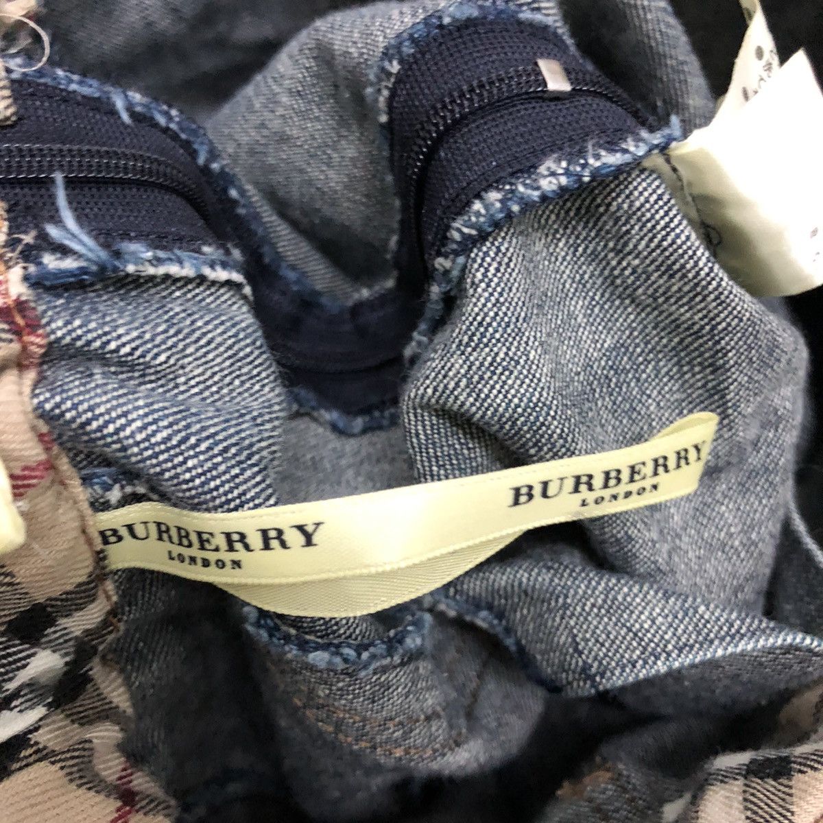 Burberry Burberry jean skirt Size 26" / US 2 / IT 38 - 13 Thumbnail