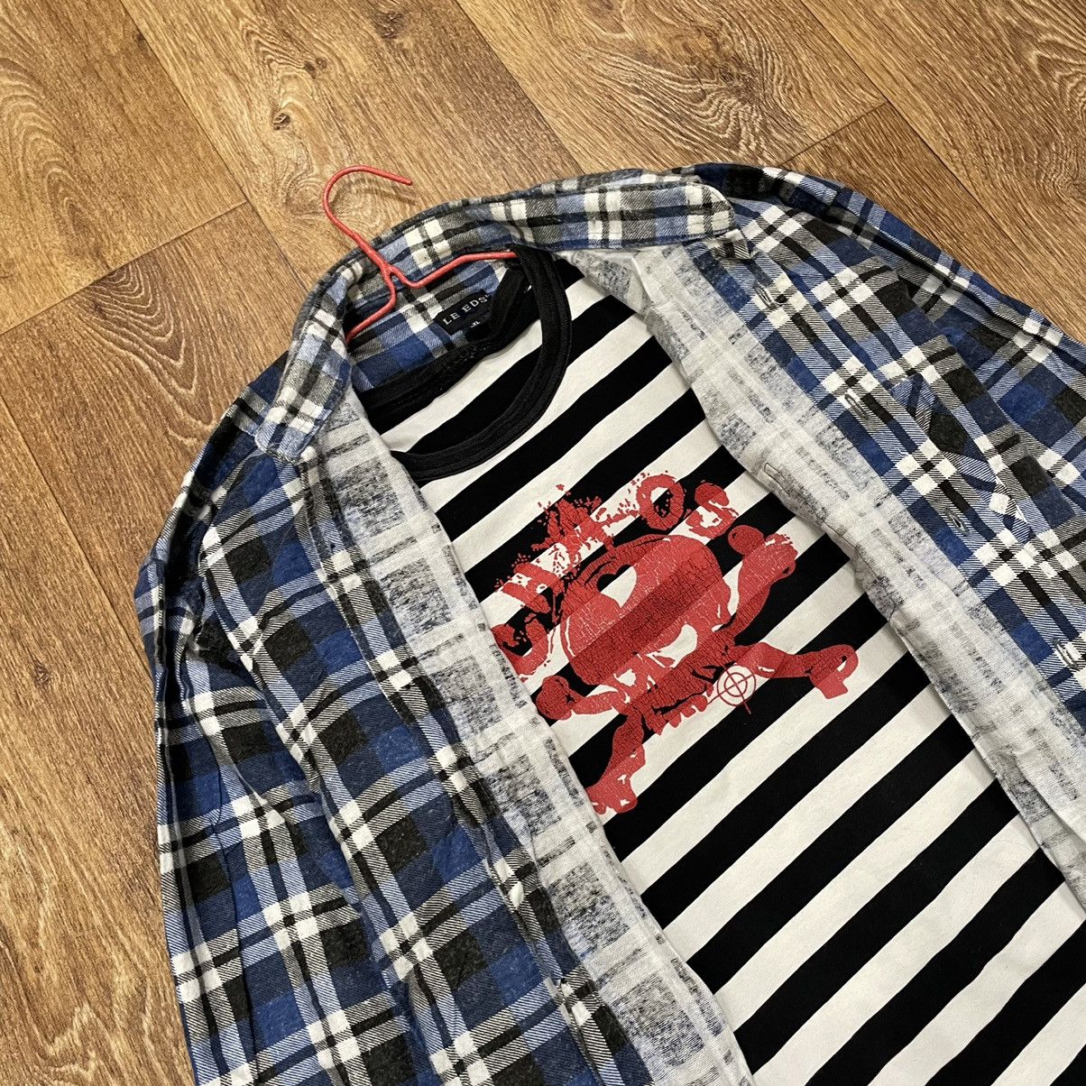 Vintage Vintage 90s Navy Plaid Shirt Layering Piece Grunge Faded XL Size US XL / EU 56 / 4 - 5 Thumbnail