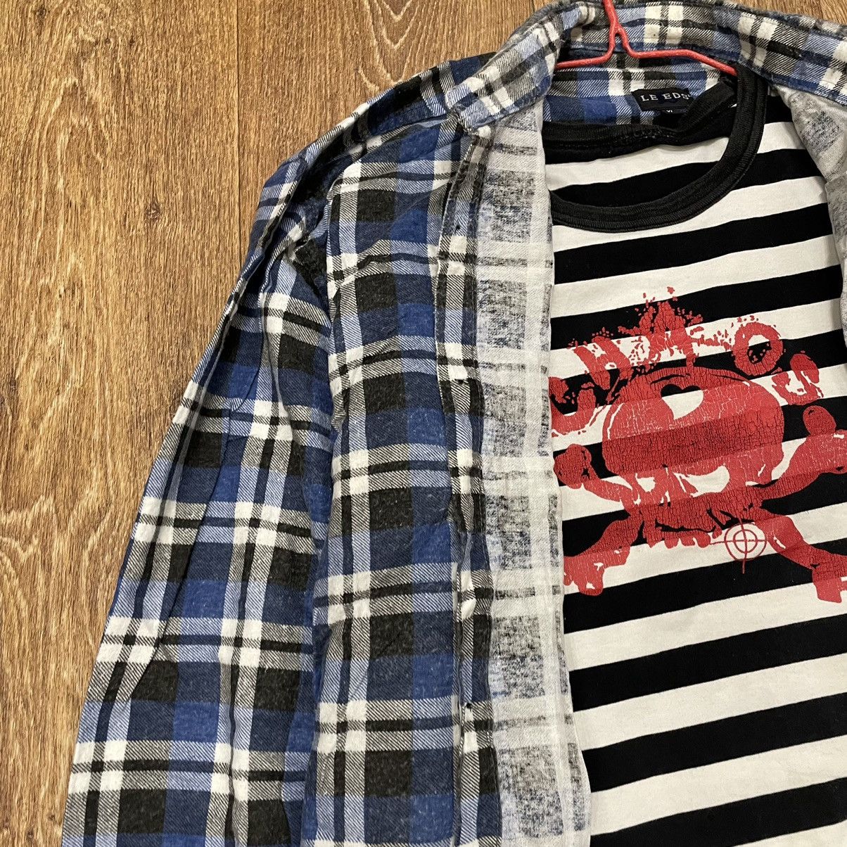 Vintage Vintage 90s Navy Plaid Shirt Layering Piece Grunge Faded XL Size US XL / EU 56 / 4 - 4 Thumbnail