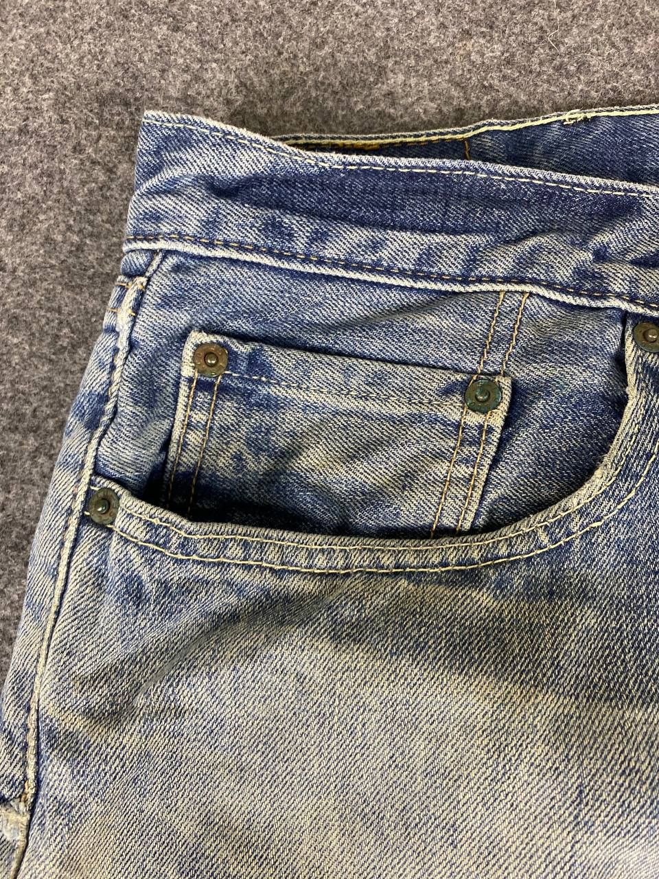 Levi's levis 559 uneven faded distressed denim Size US 42 / EU 58 - 9 Thumbnail