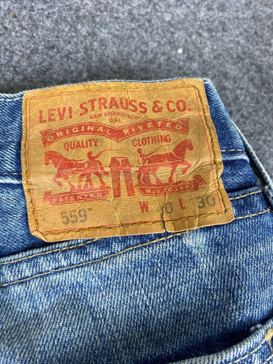 Levi's levis 559 uneven faded distressed denim Size US 42 / EU 58 - 4 Thumbnail