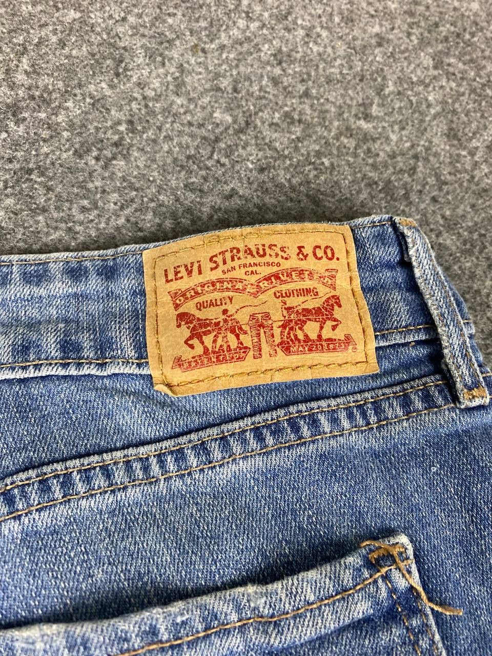 Levi's levis 711 skinny distressed denim Size US 35 - 4 Thumbnail