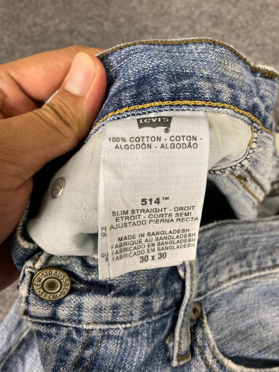 Levi's vintage levis 514 slim straight denim Size US 31 - 11 Thumbnail