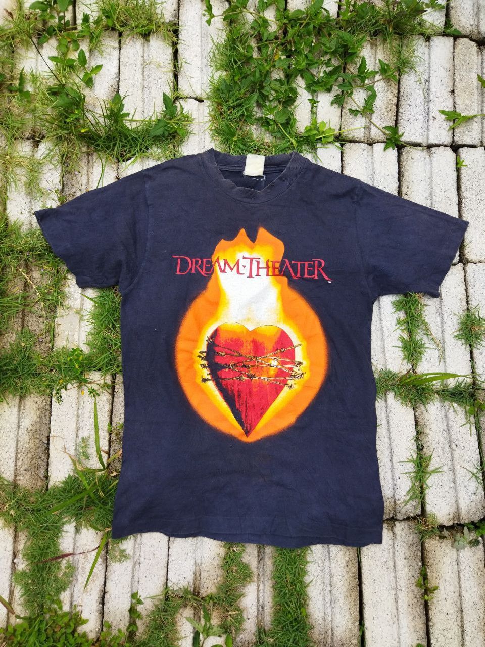 Band Tees Vintage Dream Theater Winterland Tshirt Size US M / EU 48-50 / 2 - 1 Thumbnail