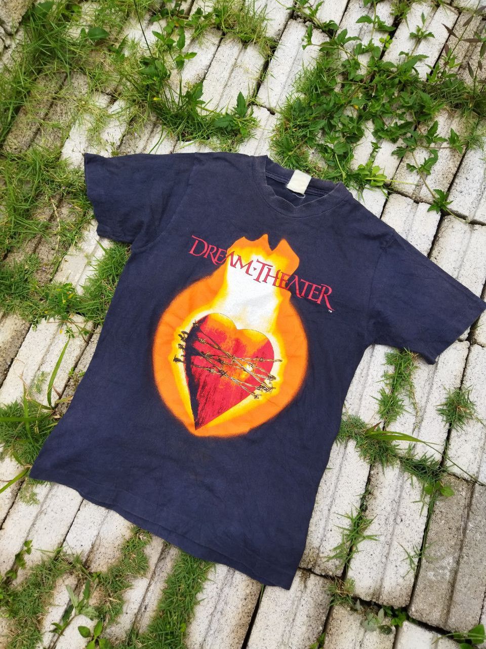 Band Tees Vintage Dream Theater Winterland Tshirt Size US M / EU 48-50 / 2 - 2 Thumbnail