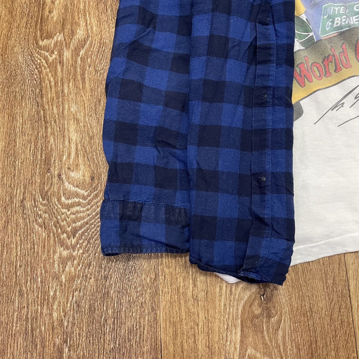 Vintage Vintage 90s Blue Plaid Shirt Grunge Skate Streetwear Logo L Size US L / EU 52-54 / 3 - 4 Thumbnail
