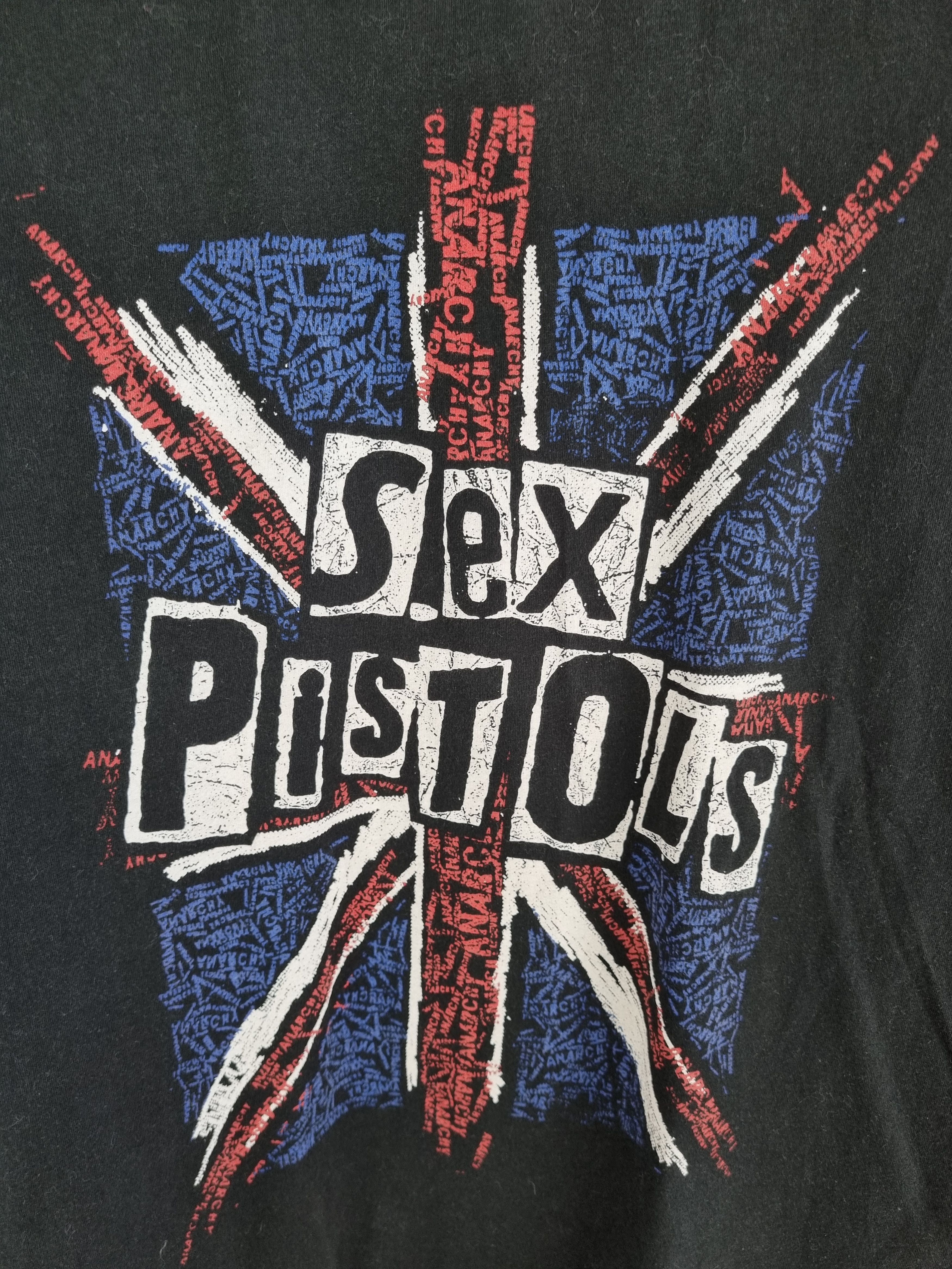 Band Tees Modern Sex Pistols Tee Shirt Size US M / EU 48-50 / 2 - 4 Thumbnail