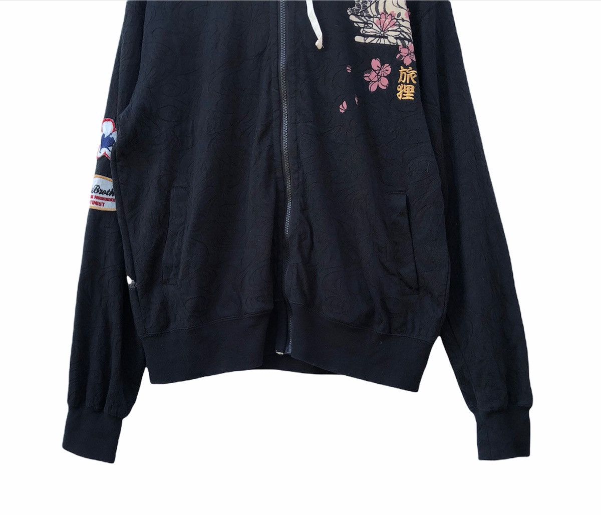 Japanese Brand Japanese Mononoke Embroidery Sweater Size US L / EU 52-54 / 3 - 6 Thumbnail