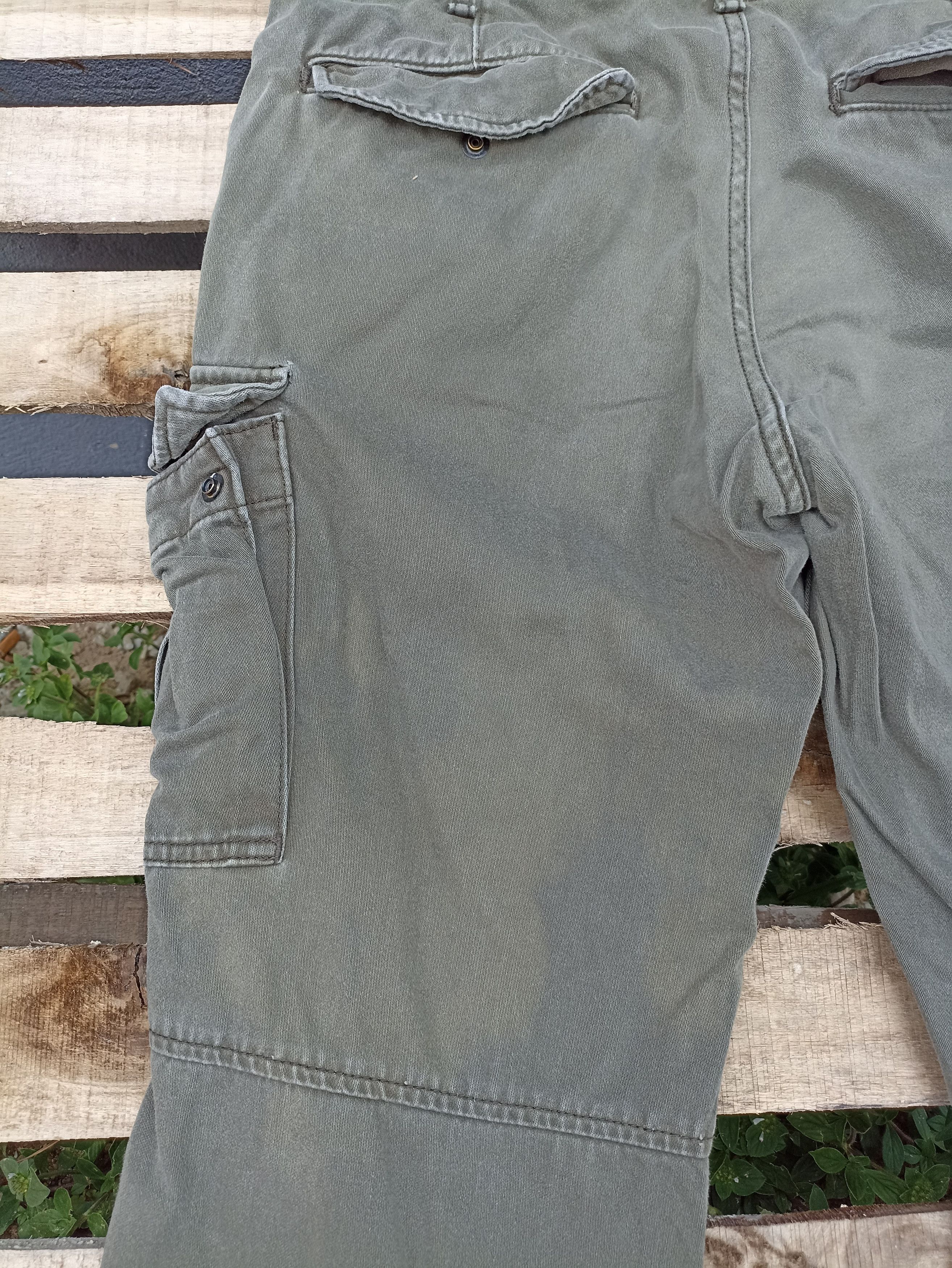 Uniqlo × Vintage Vintage Uniqlo Distressed Cargo Pant Size US 34 / EU 50 - 10 Thumbnail