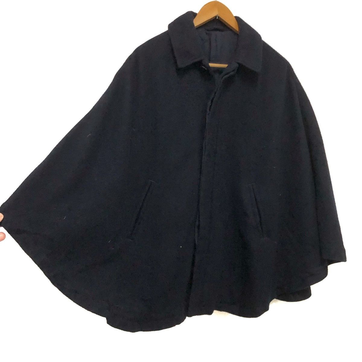 Journal Standard Rare journal standard cloaks made in Japan 90% wool Size US L / EU 52-54 / 3 - 2 Thumbnail
