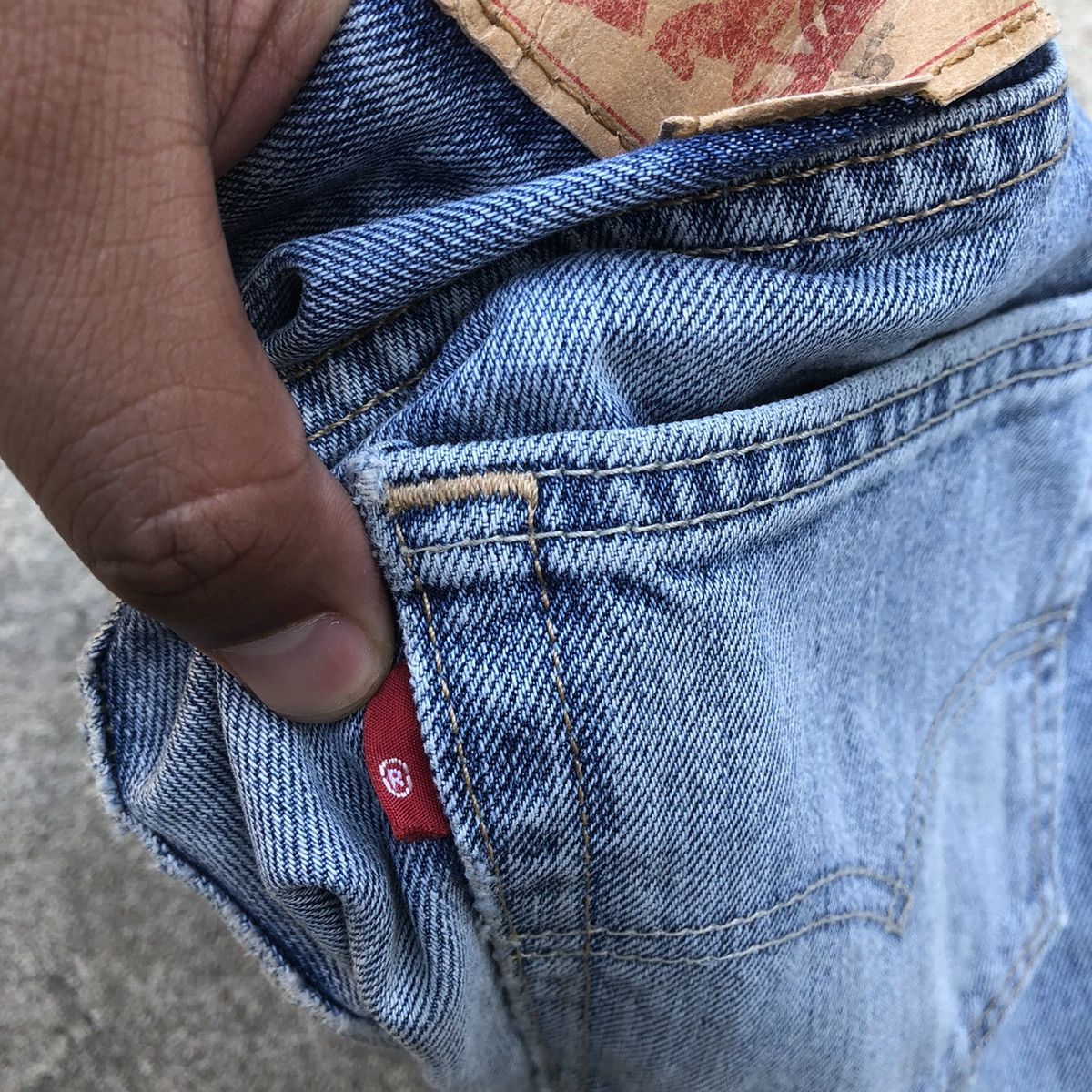 Levi's × Vintage 🔥Rare🔥Levis 505 Single R Patchwork Rips Distress Denim Jeans Size US 29 - 16 Thumbnail