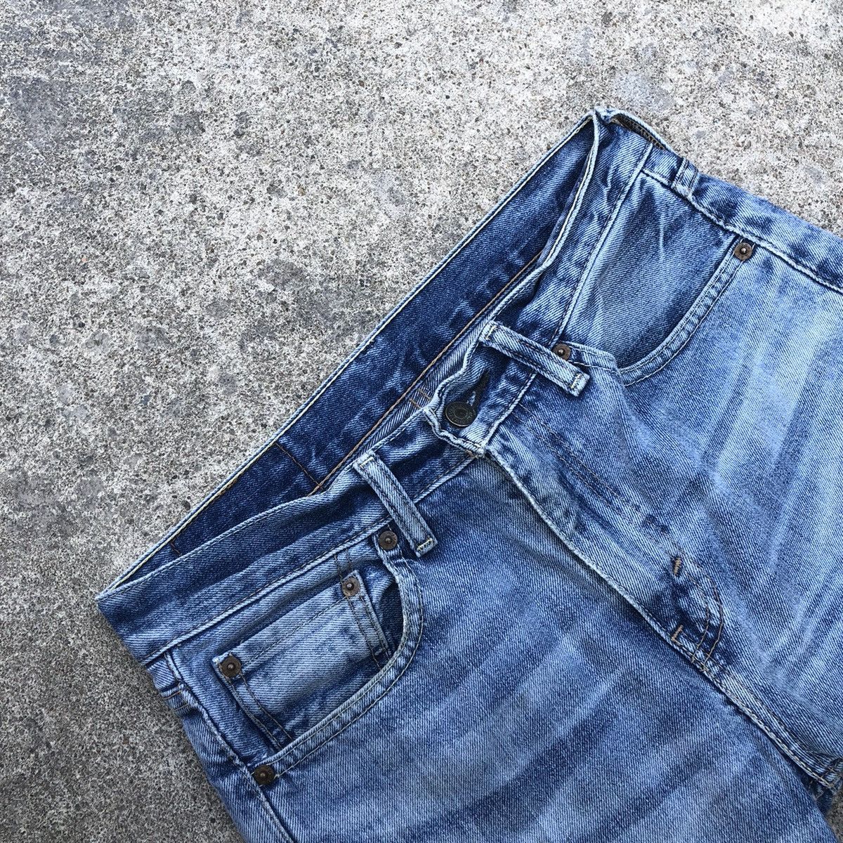 Levi's × Vintage 🔥Rare🔥Levis 505 Single R Patchwork Rips Distress Denim Jeans Size US 29 - 12 Thumbnail