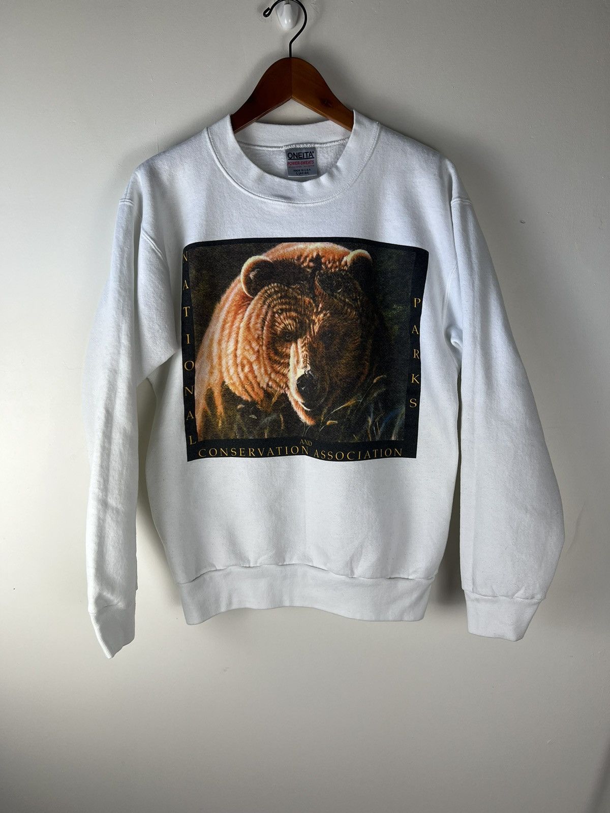 Vintage Vintage National Parks and Conservation bear Nature Crewneck Size US M / EU 48-50 / 2 - 1 Thumbnail