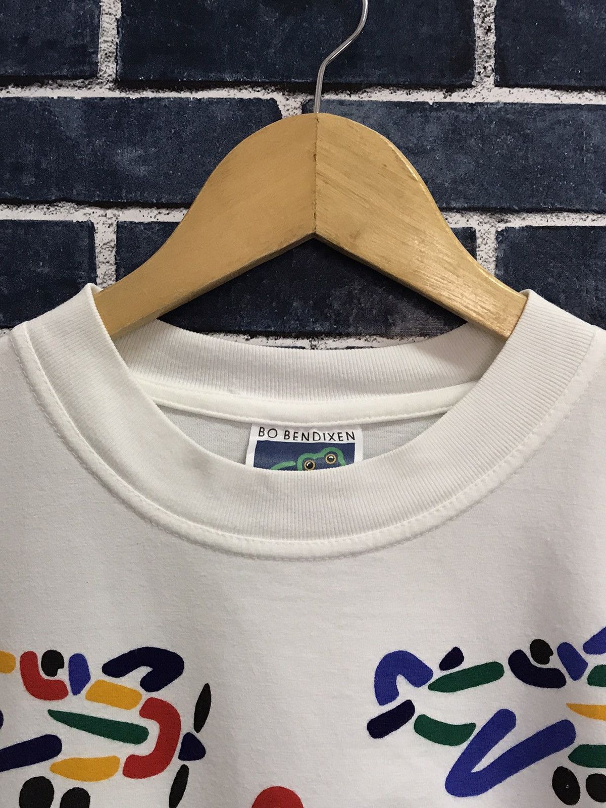 Vintage Vintage 90’s Bo Bendixen Pop Art Aeroplane Graphic Tshir Size US L / EU 52-54 / 3 - 7 Thumbnail
