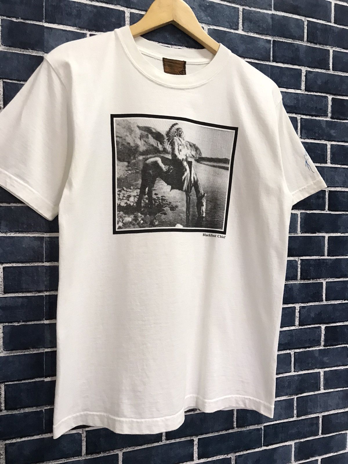 Japanese Brand Vintage Acoustic Japan Blackfoot Chief Photo tshirt Size US M / EU 48-50 / 2 - 4 Thumbnail