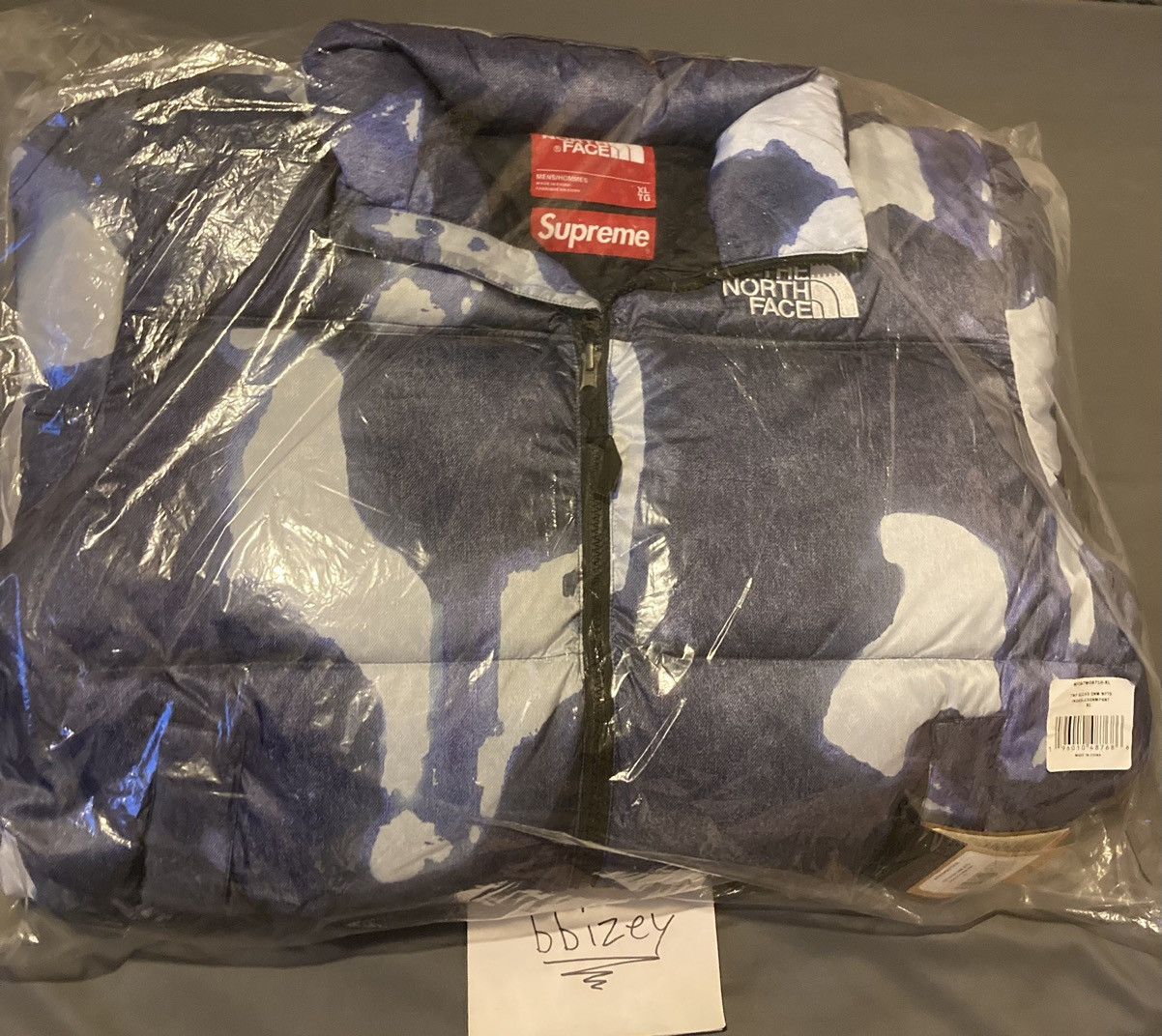 Supreme × The North Face Supreme TNF Bleached Denim Print Nuptse Jacket Indigo XL Size US XL / EU 56 / 4 - 4 Thumbnail