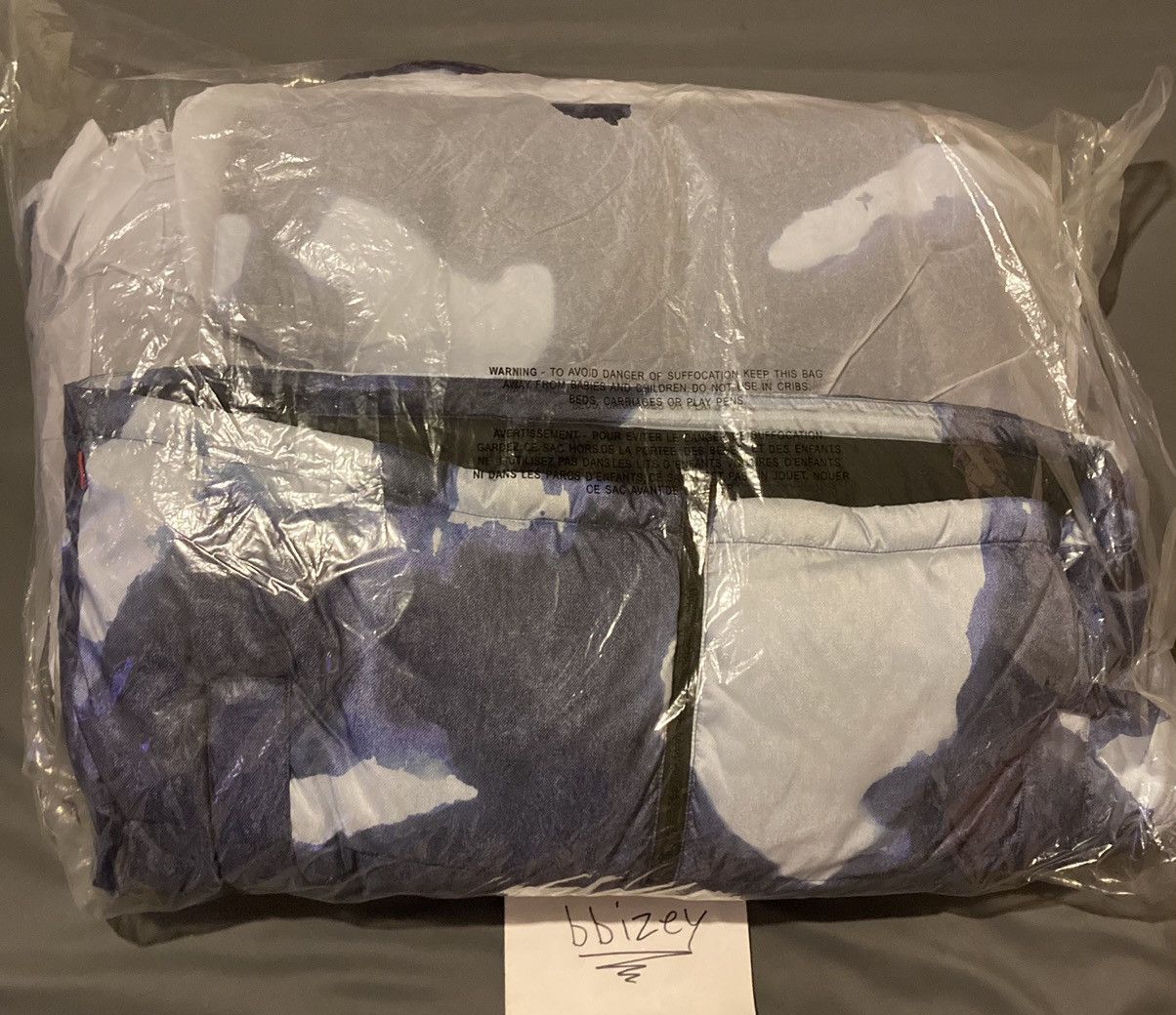 Supreme × The North Face Supreme TNF Bleached Denim Print Nuptse Jacket Indigo XL Size US XL / EU 56 / 4 - 9 Thumbnail