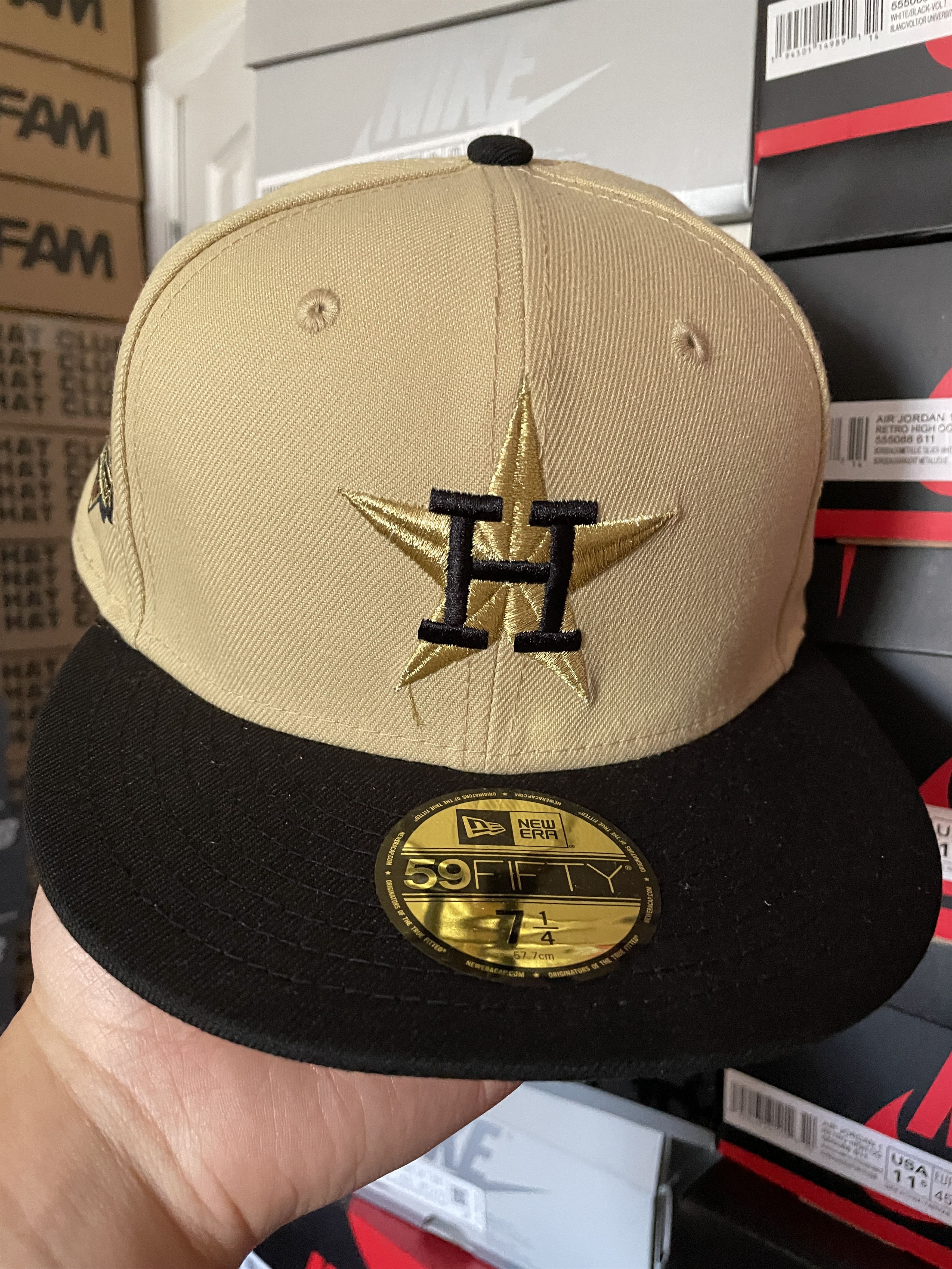 MLB × New Era 7 1/4 4ucaps Hennessy Houston Astros Silver Liquor Gold Size ONE SIZE - 2 Thumbnail