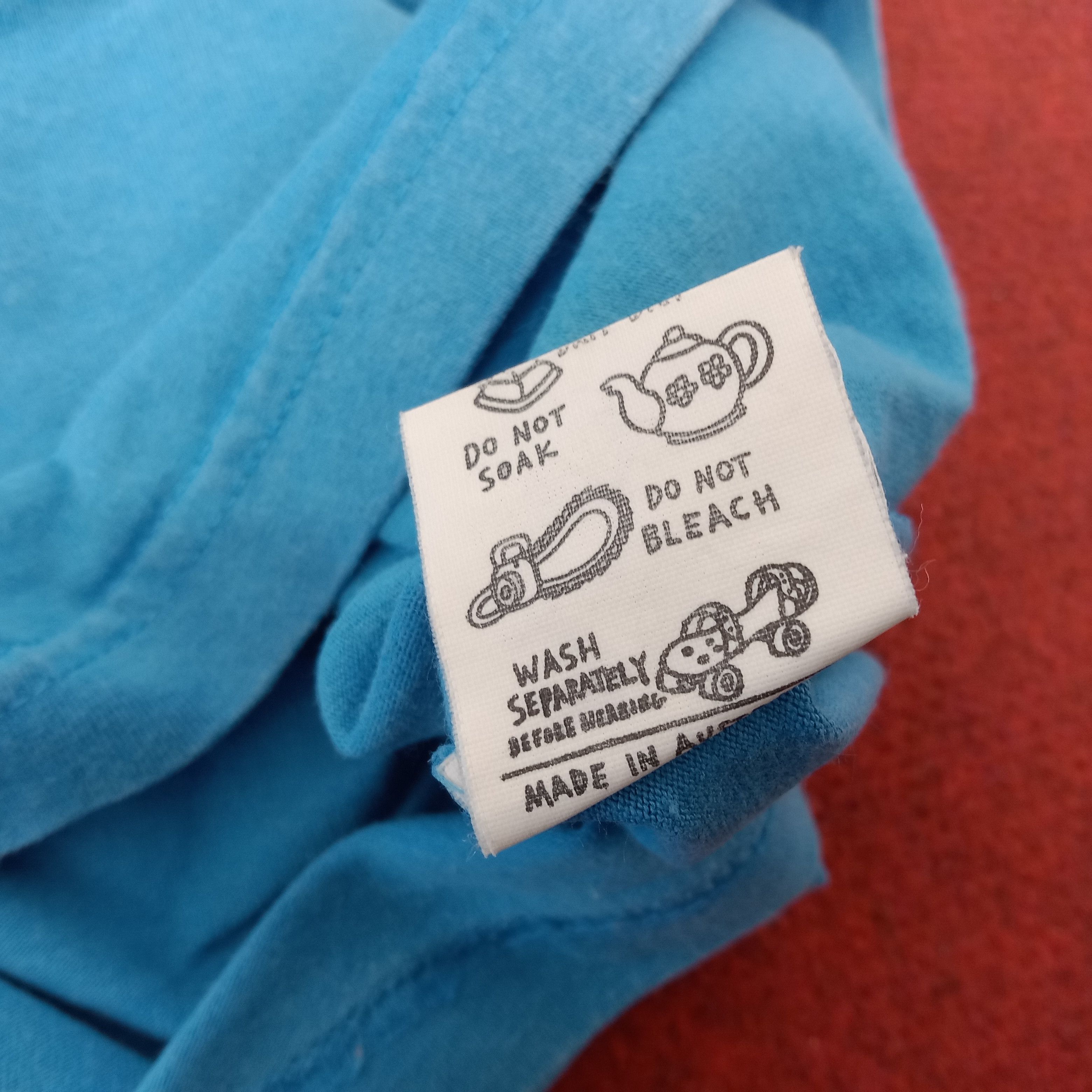 Mambo × Vintage Mambo Surfing Streetwear Summer Style Tshirt Size US M / EU 48-50 / 2 - 9 Thumbnail