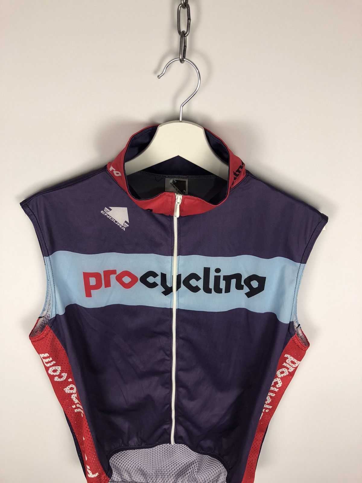 Vintage ENDURA ProCycling Jersey Tee Cycle Equipment size L Size US L / EU 52-54 / 3 - 2 Thumbnail