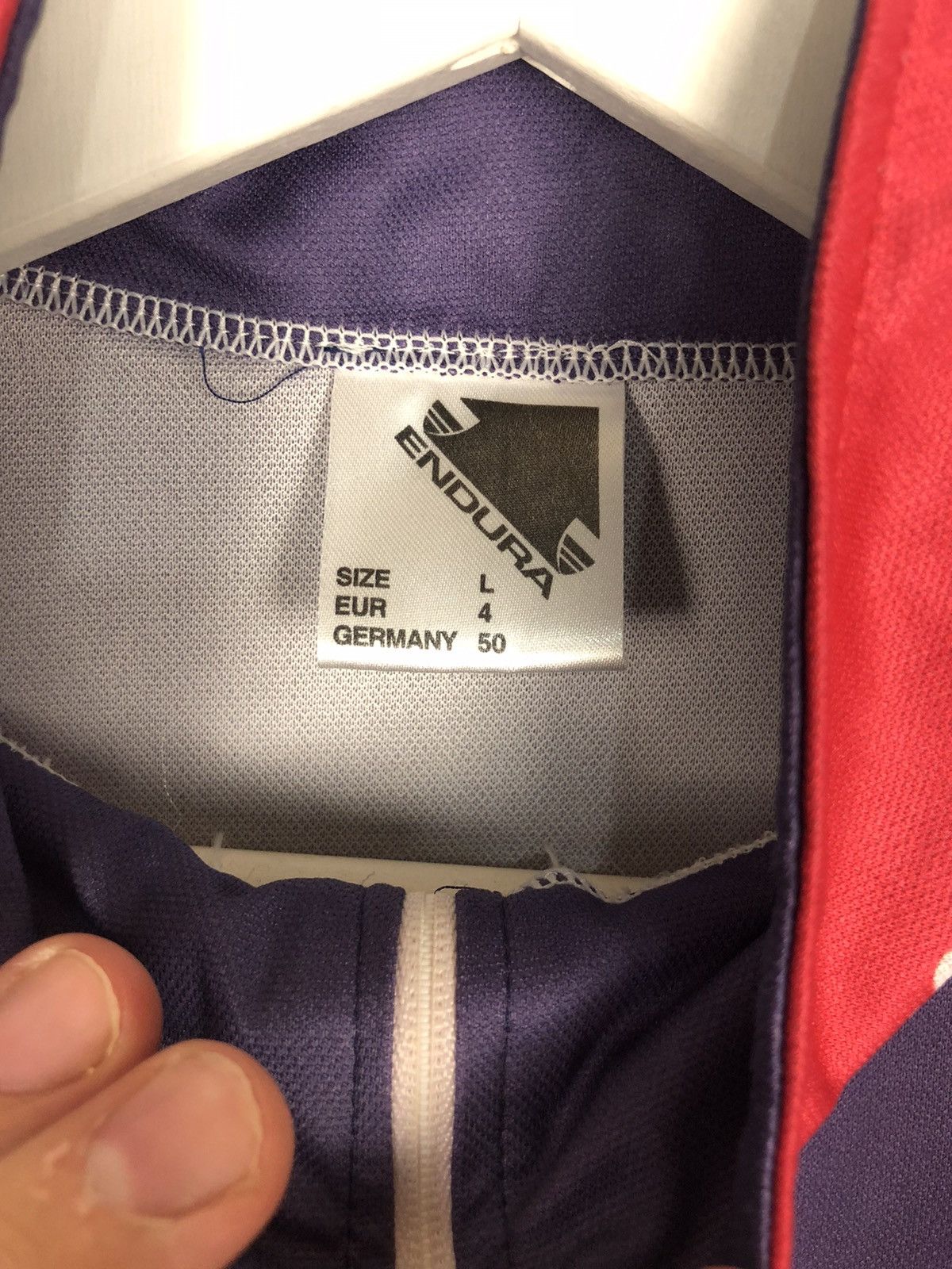 Vintage ENDURA ProCycling Jersey Tee Cycle Equipment size L Size US L / EU 52-54 / 3 - 6 Thumbnail