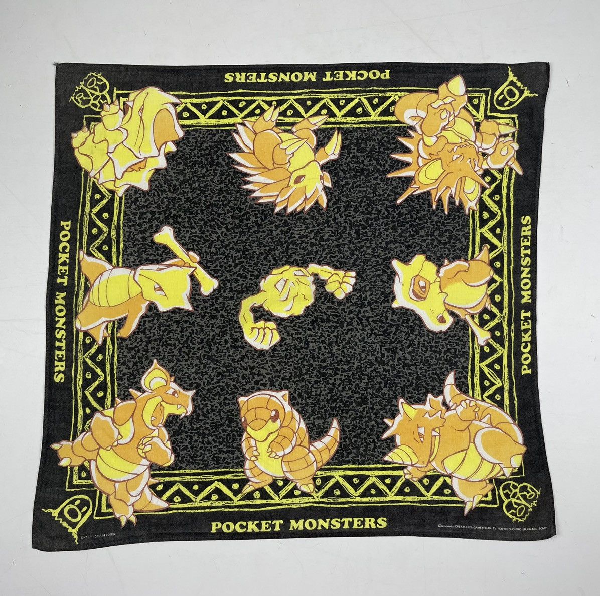 Japanese Brand × Pokemon pokemon bandana handkerchief neckerchief scarf HC0250 Size ONE SIZE - 1 Thumbnail