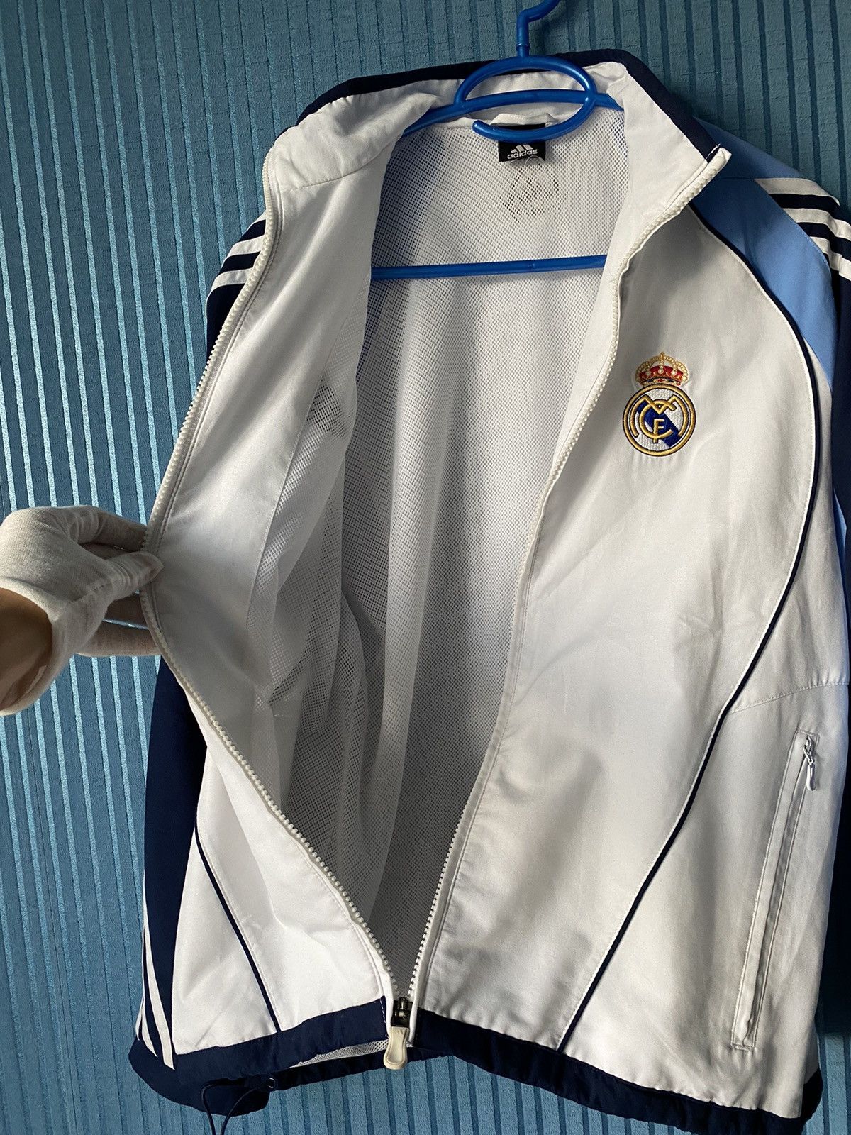 Adidas Adidas Real Madrid 2005/2006 track jacket zip y2k OG vintage Size US S / EU 44-46 / 1 - 11 Thumbnail