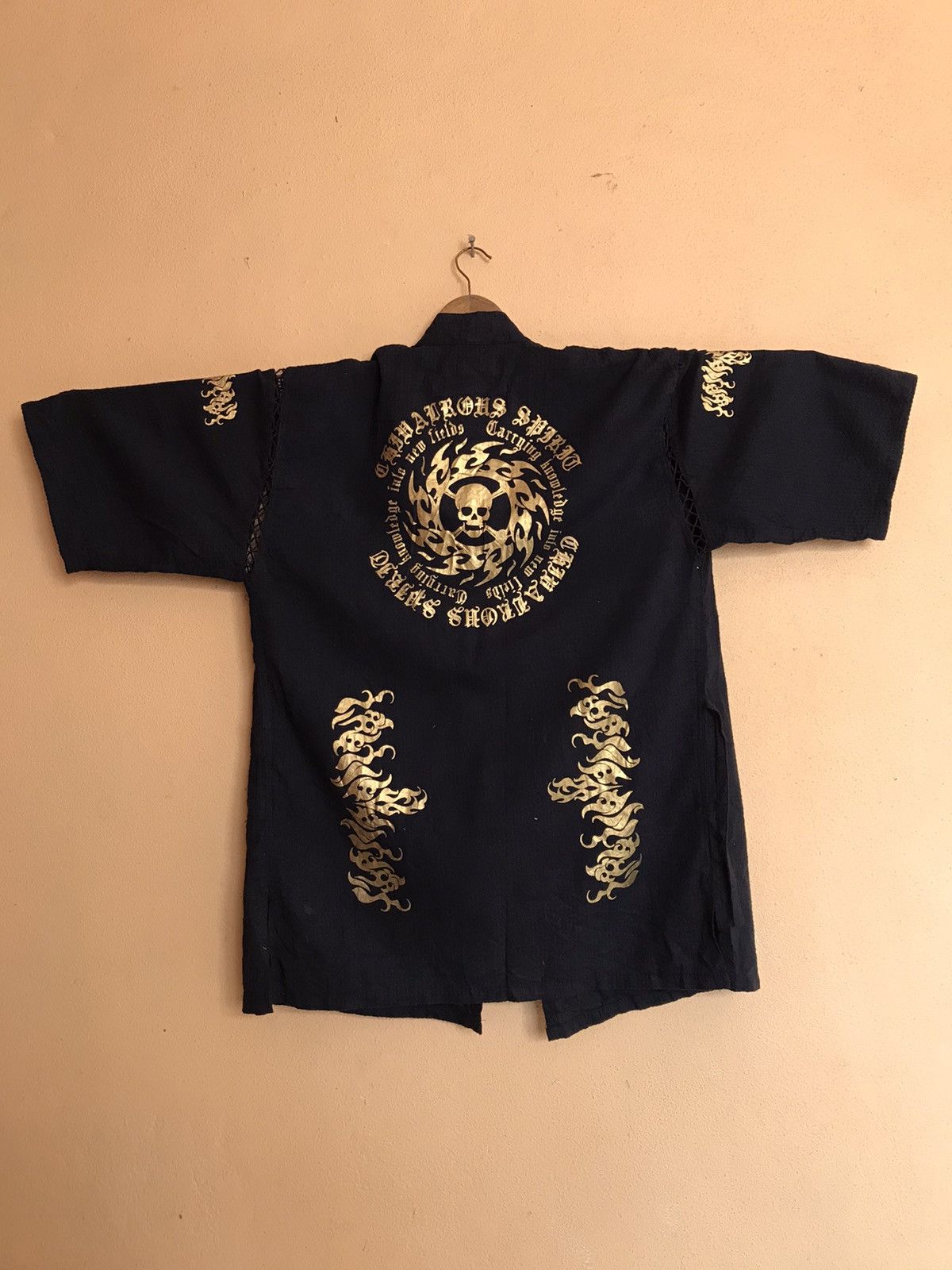 Japanese Brand RARE SKULL ZEAL MEN’s CASUAL WEAR KIMONO JAPANESE PUNK STYL Size US L / EU 52-54 / 3 - 2 Thumbnail