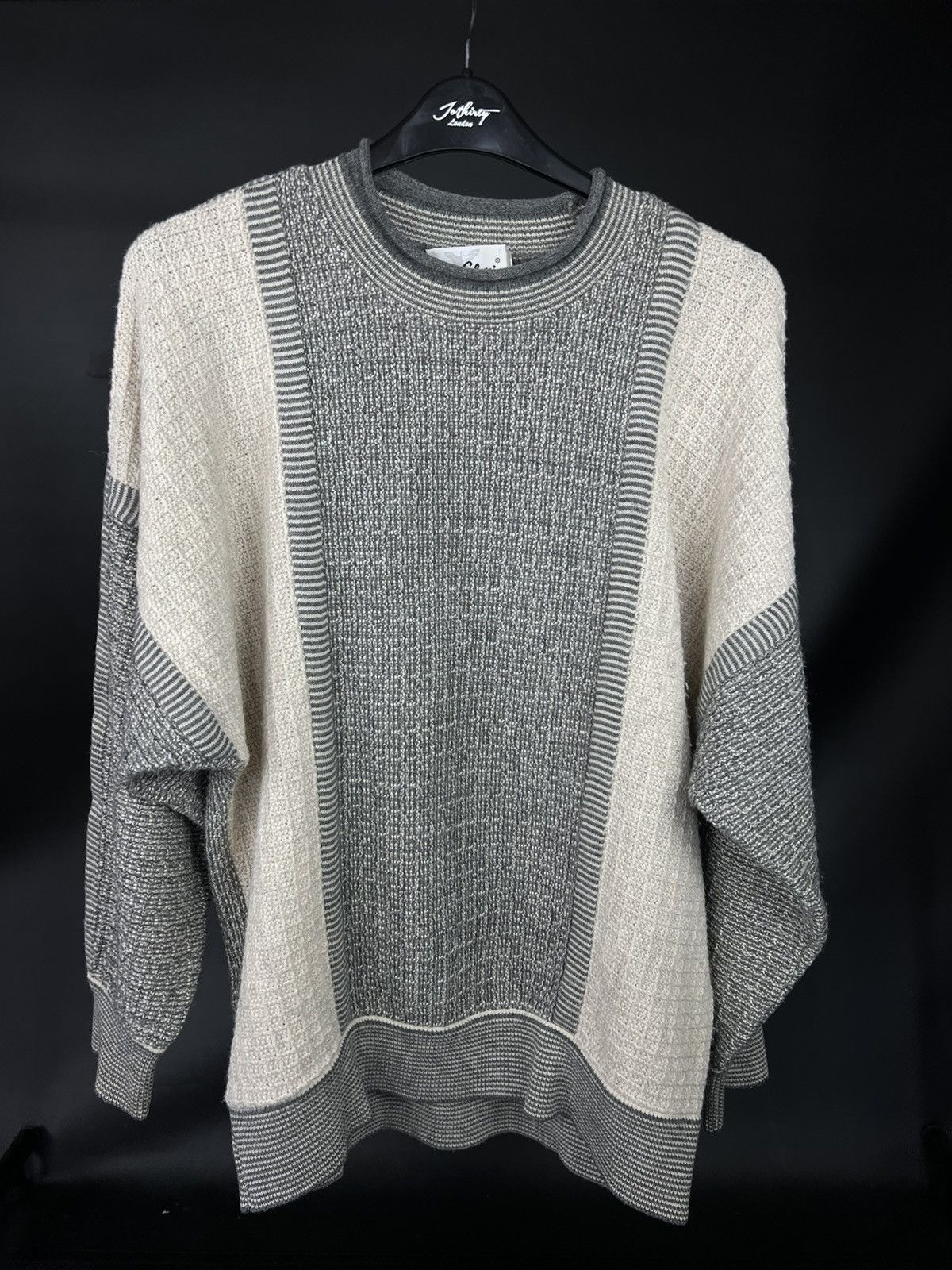 Carlo Colucci × Vintage VTG sweater Carlo Colucci gray with white logo Size US L / EU 52-54 / 3 - 1 Thumbnail
