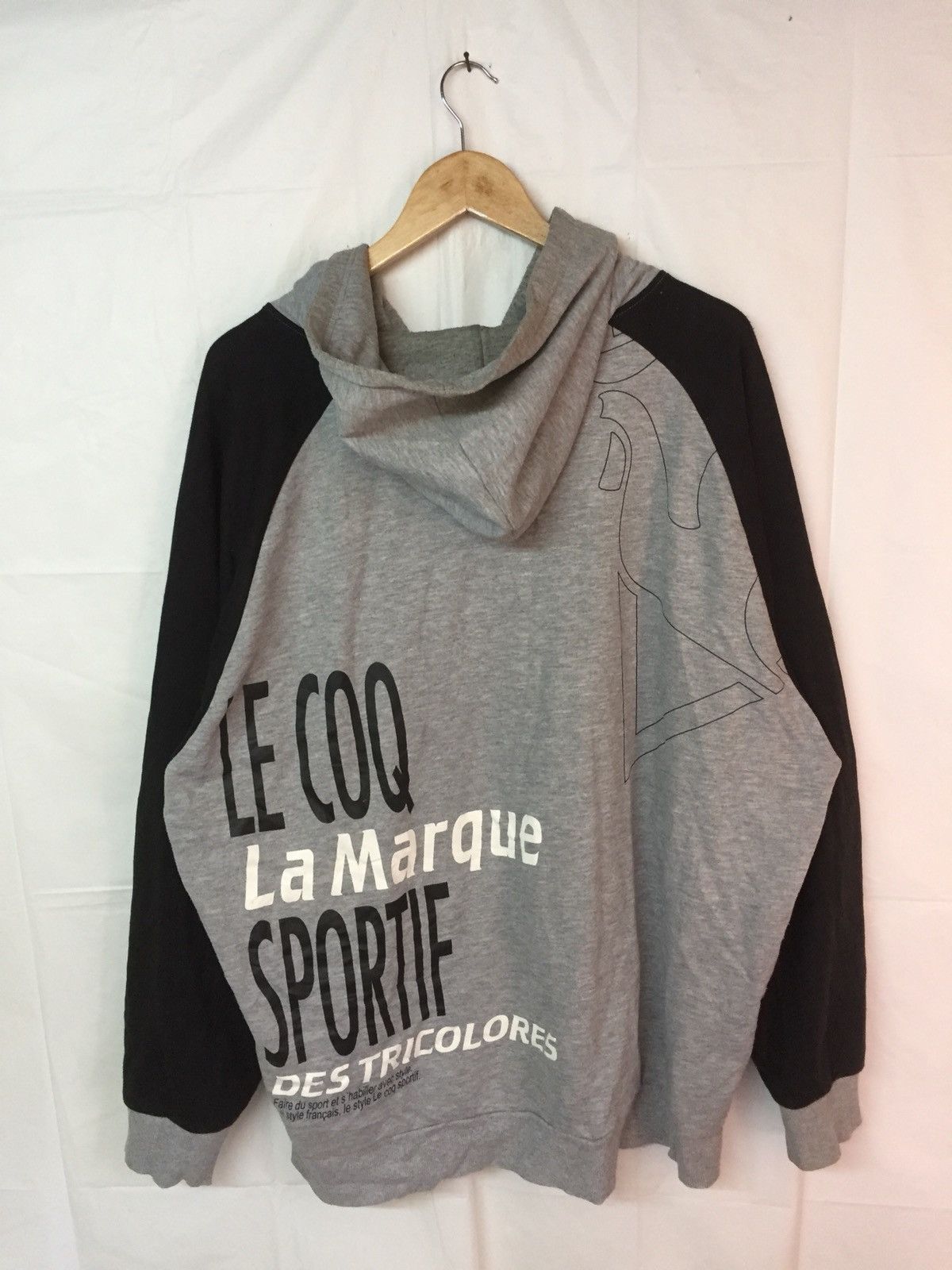 Le Coq Sportif Urgent Sale!! Vintage Le Coq Sportif Hoodie Nice Design /25 Size US XXL / EU 58 / 5 - 1 Thumbnail