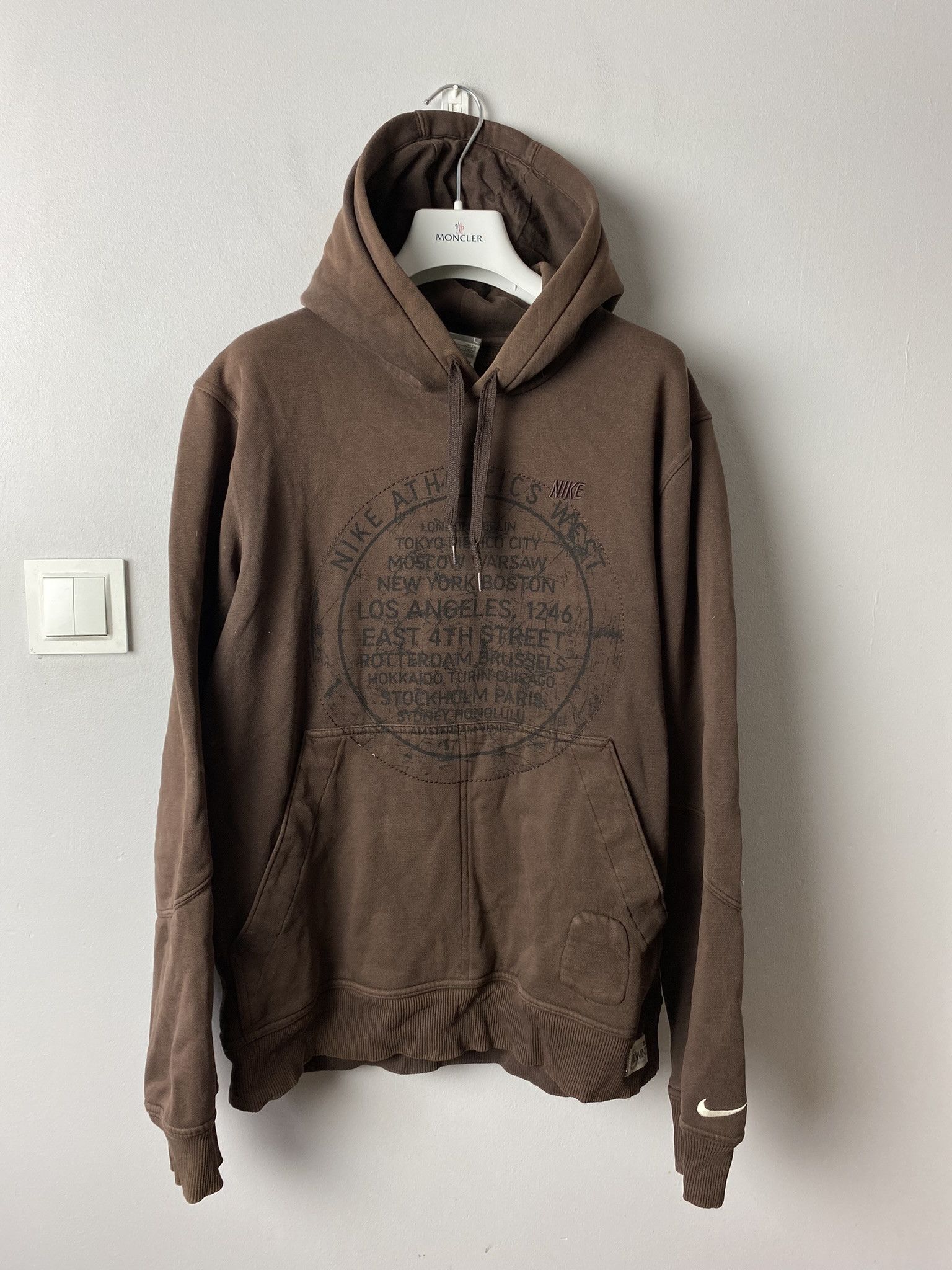 Nike × Vintage Nike vintage hoodie small logo swoosh Size US L / EU 52-54 / 3 - 1 Thumbnail